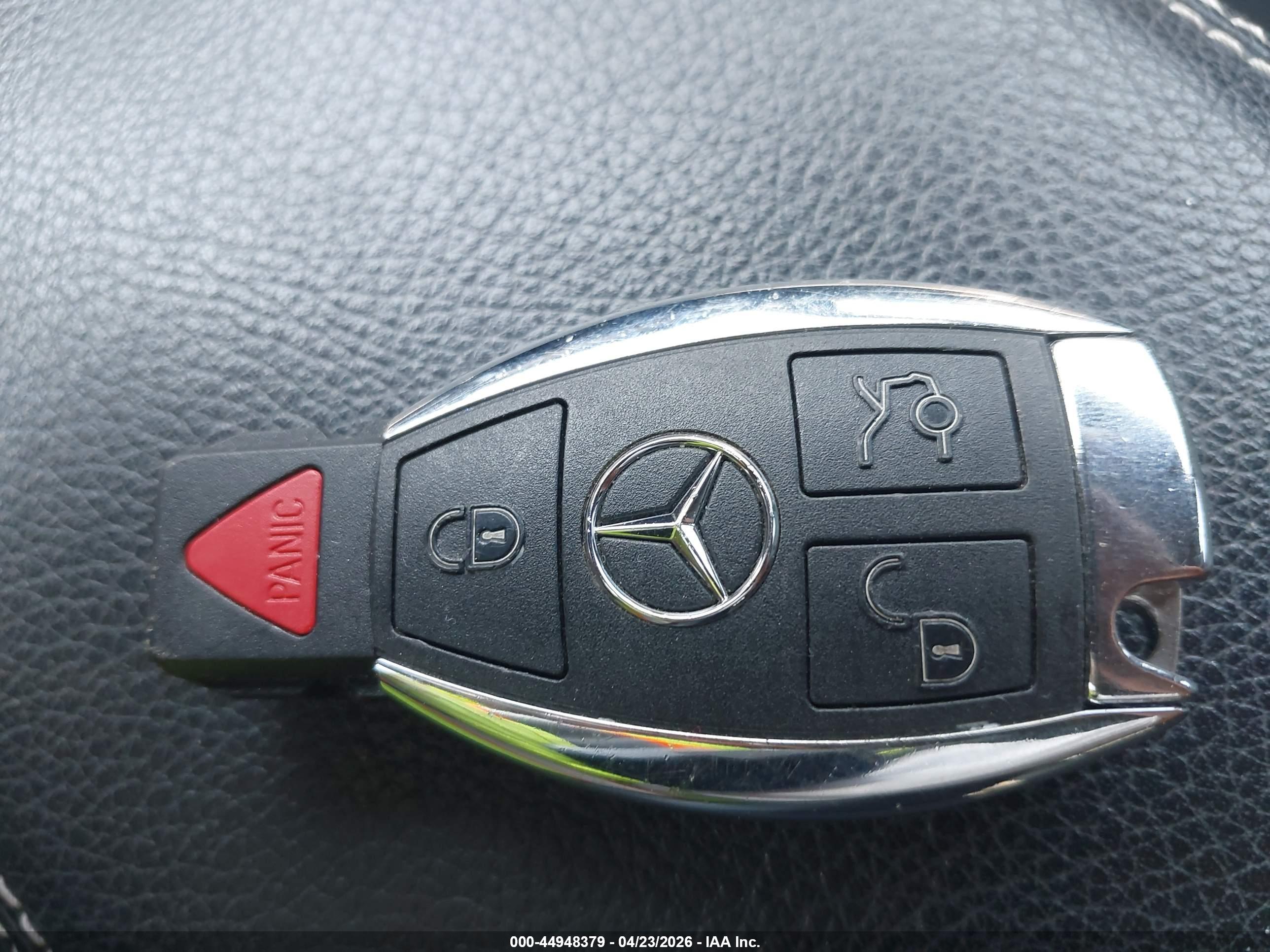 MERCEDES-BENZ GLA image 11