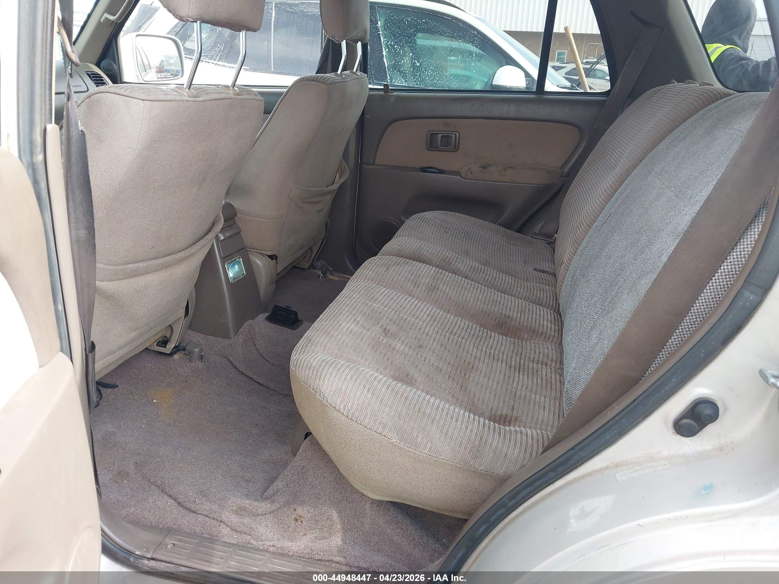 TOYOTA 4RUNNER image 8
