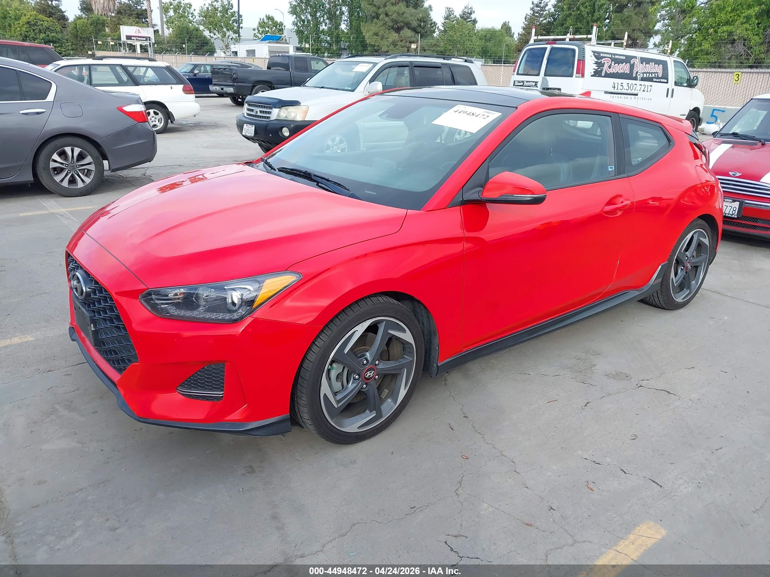 HYUNDAI VELOSTER image 2