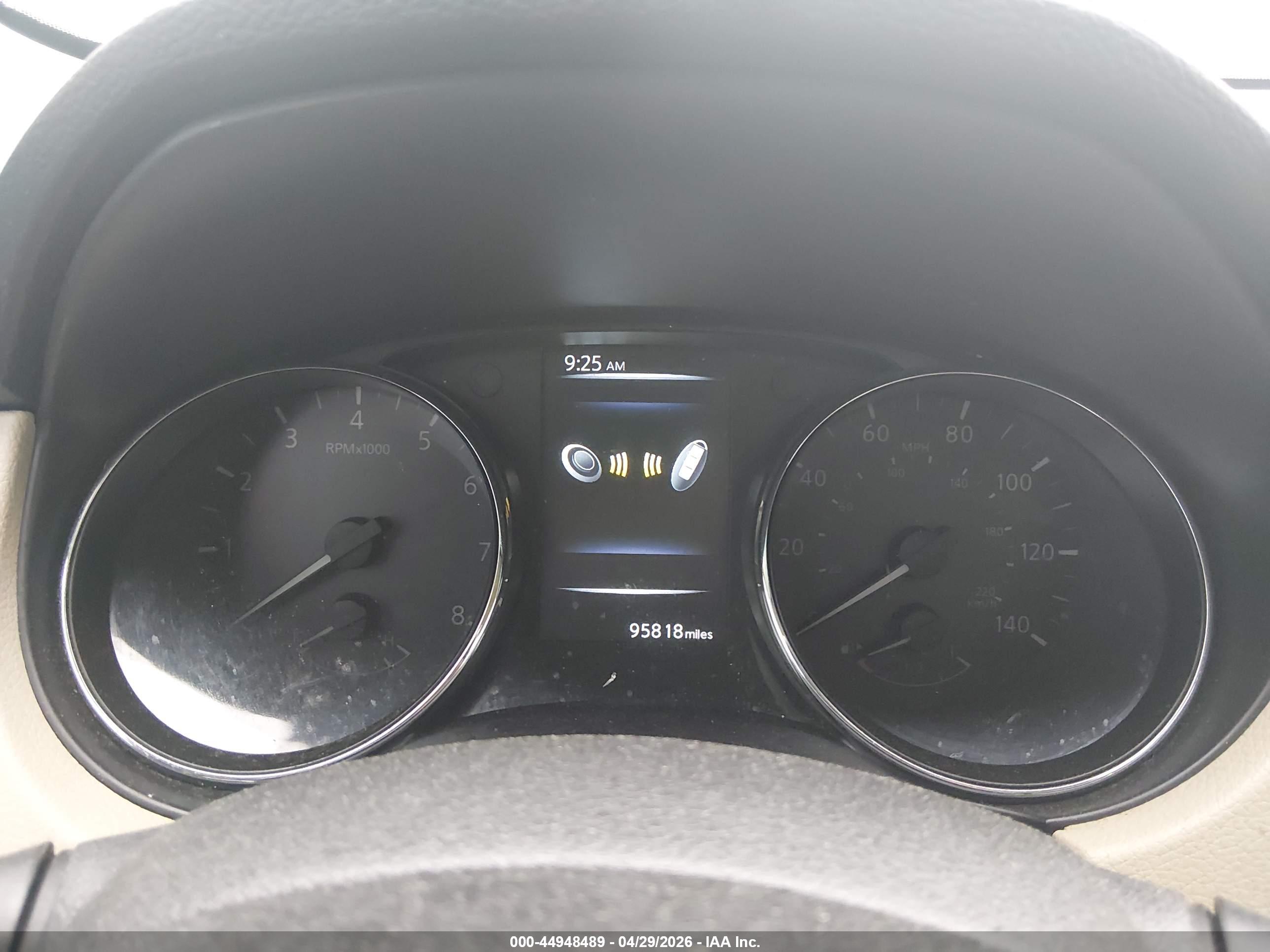 NISSAN ROGUE image 7