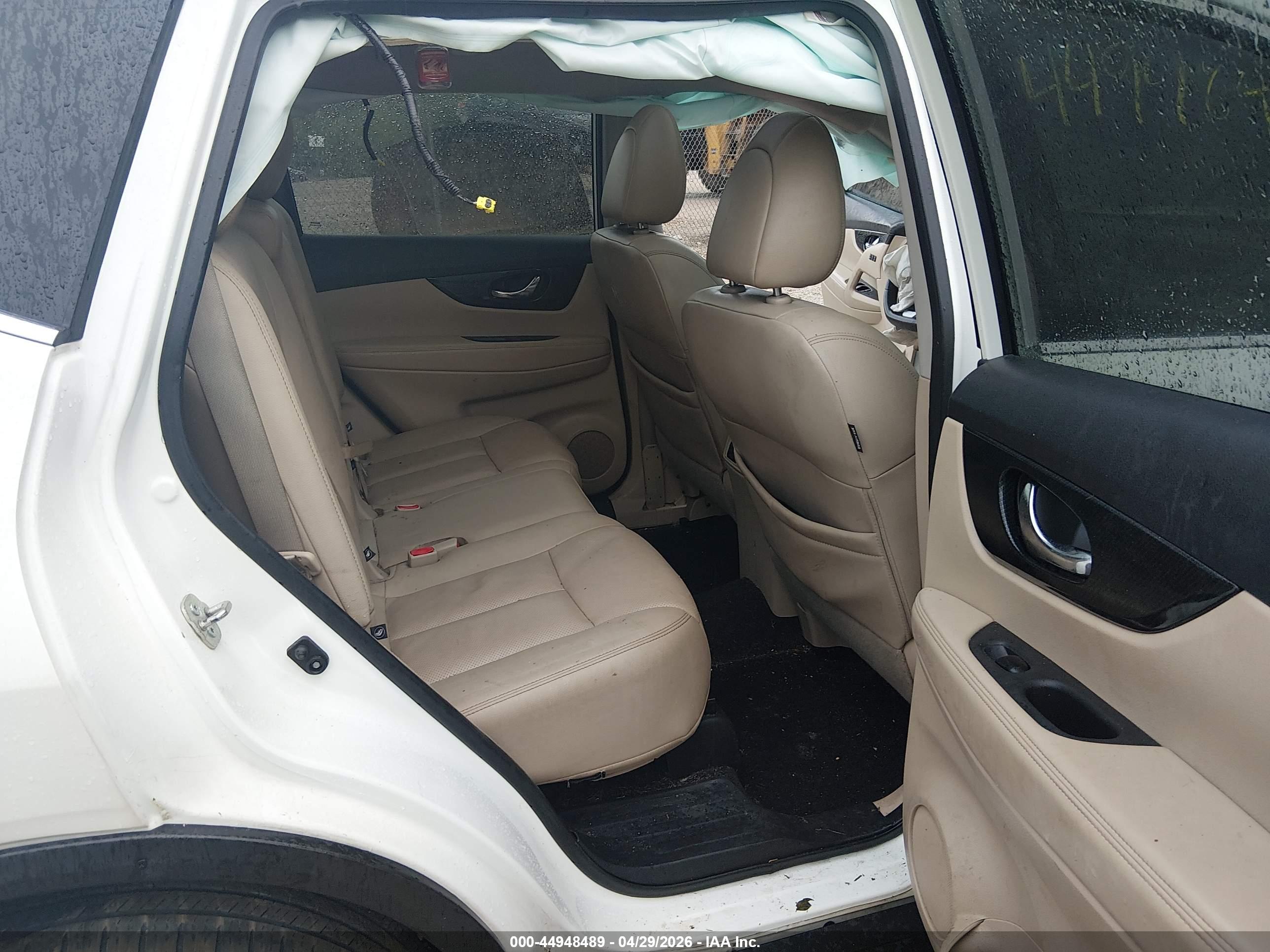 NISSAN ROGUE image 8