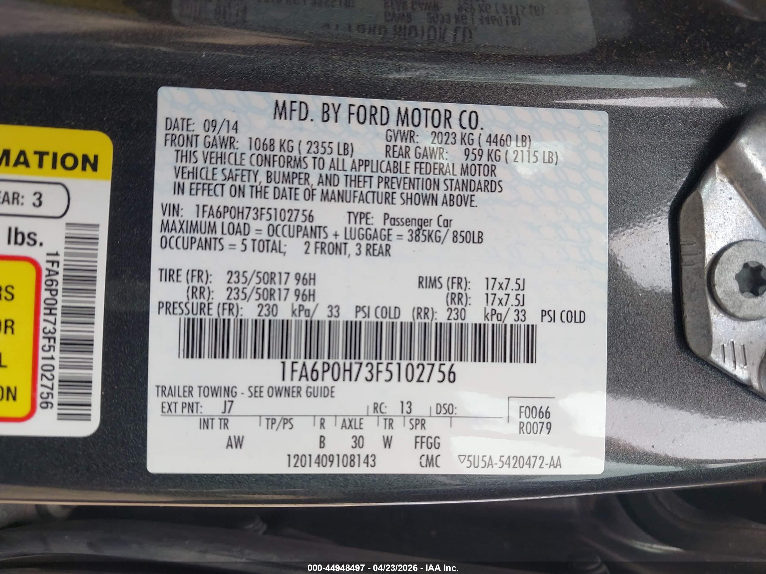 FORD FUSION image 9