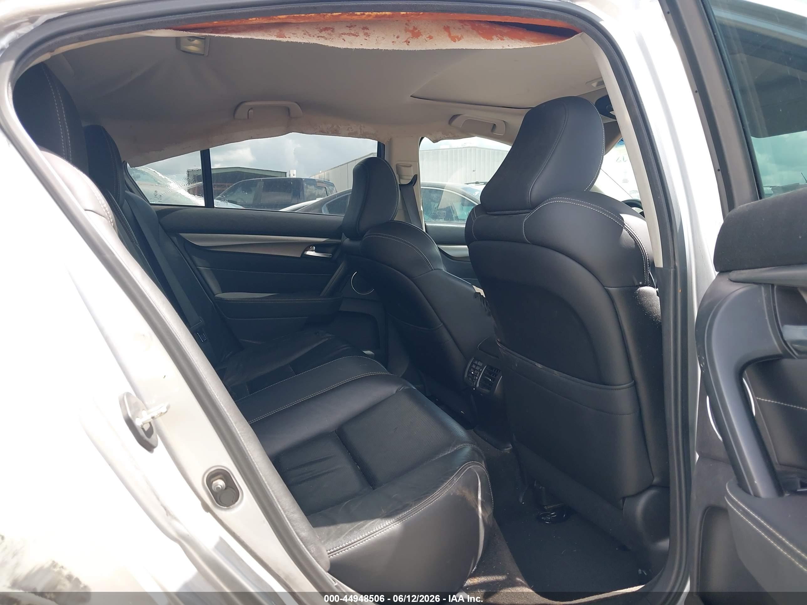 ACURA TL image 8
