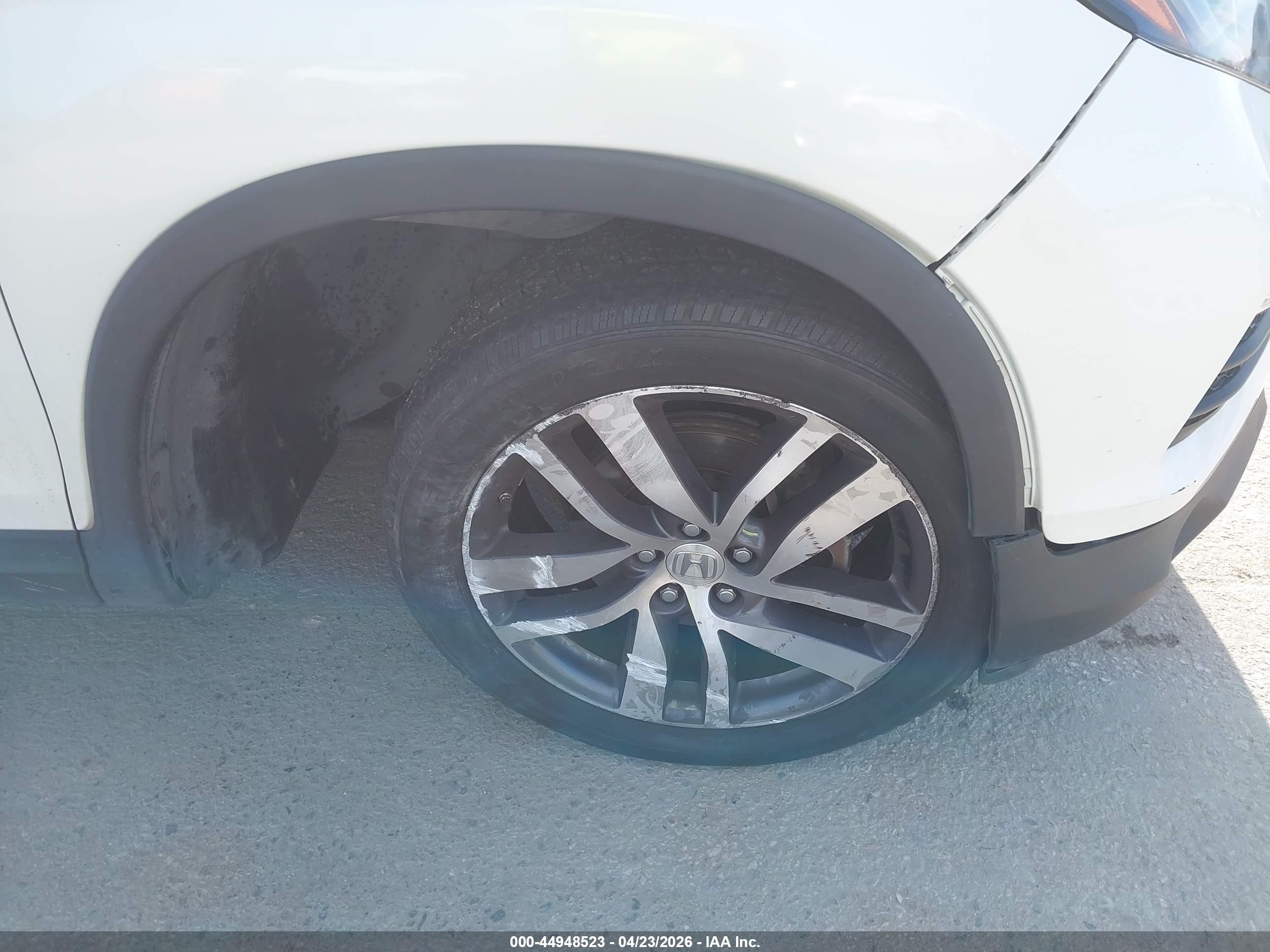 HONDA PILOT image 6