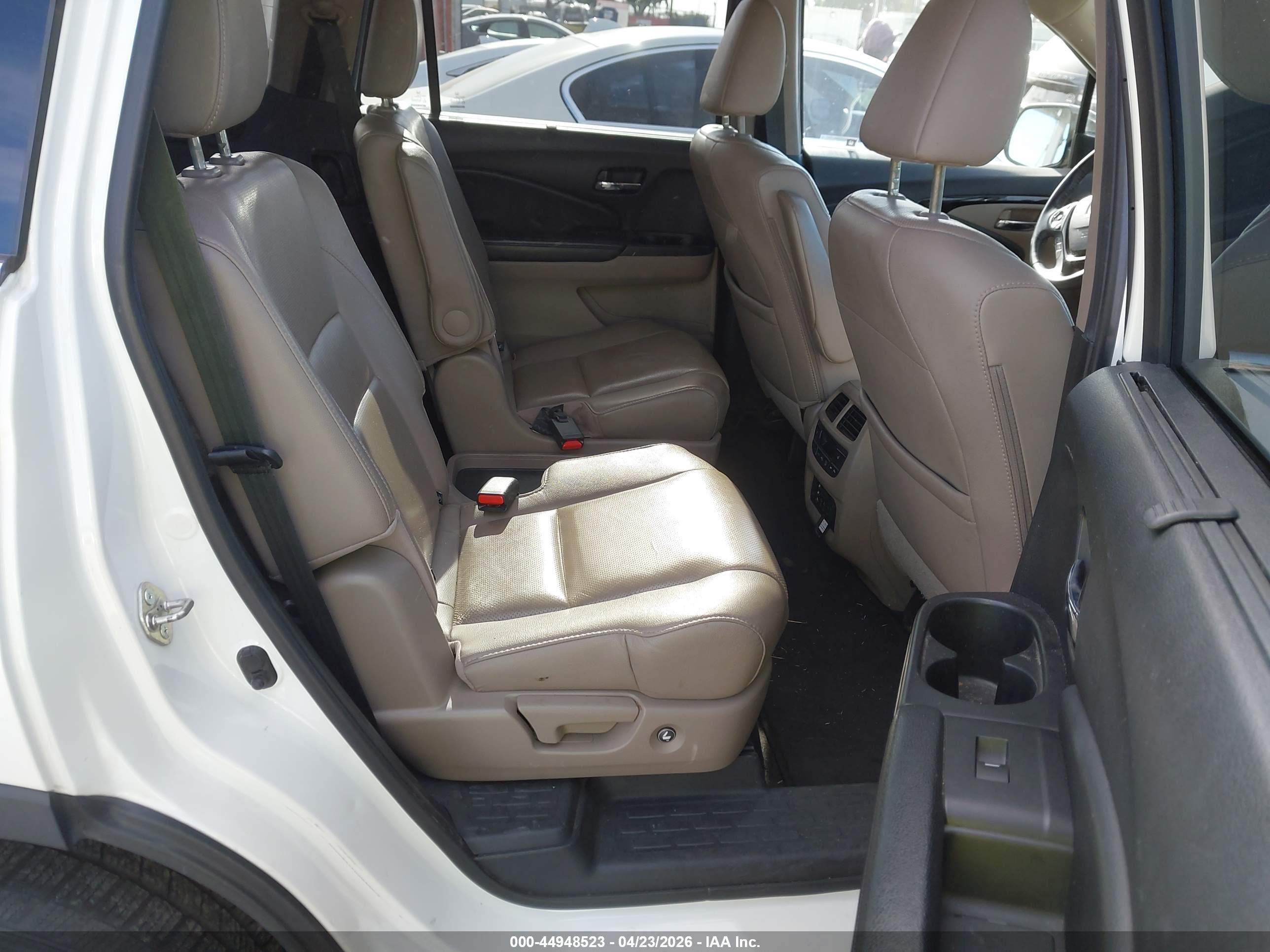 HONDA PILOT image 8