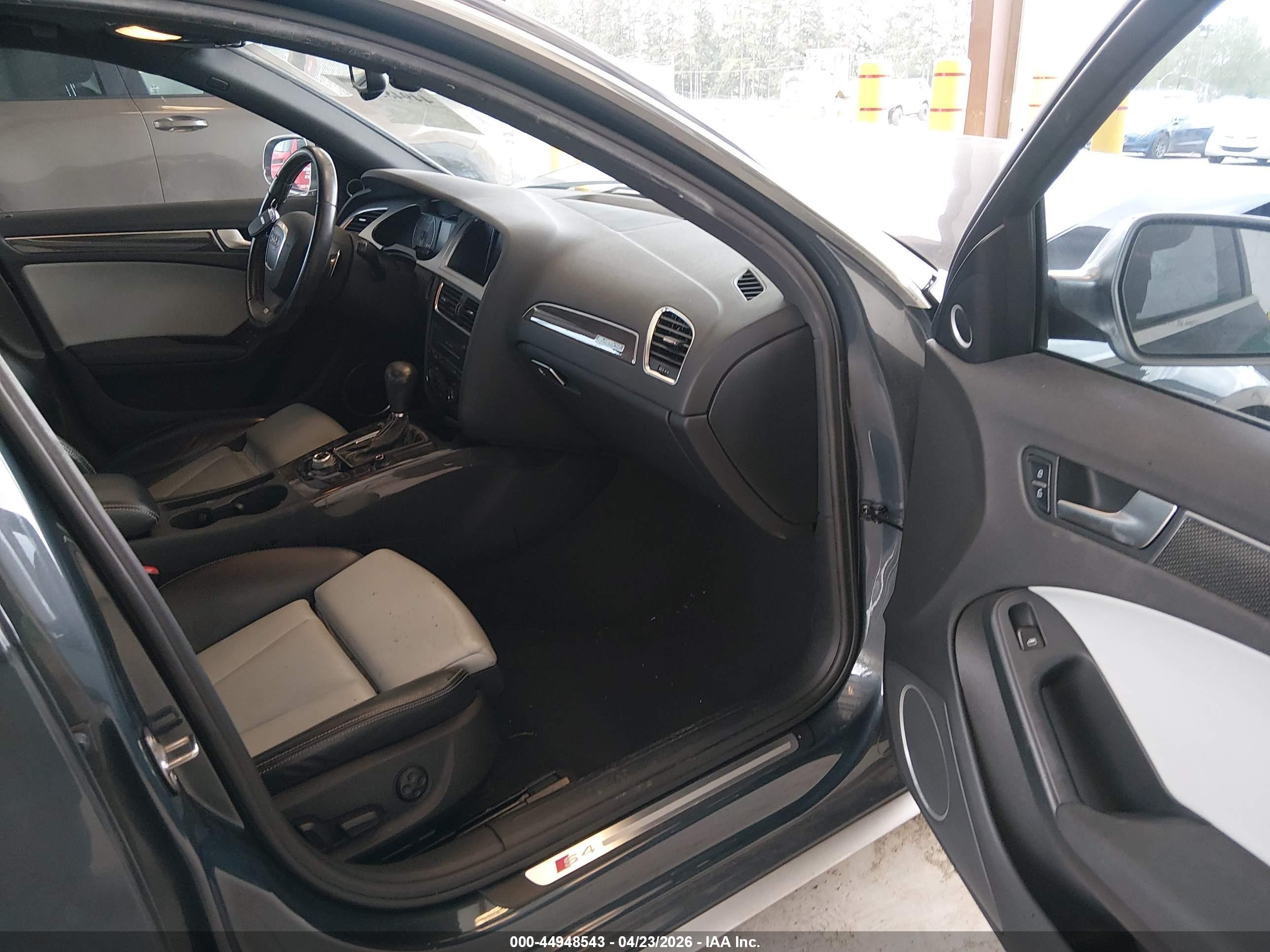 AUDI S4 image 5