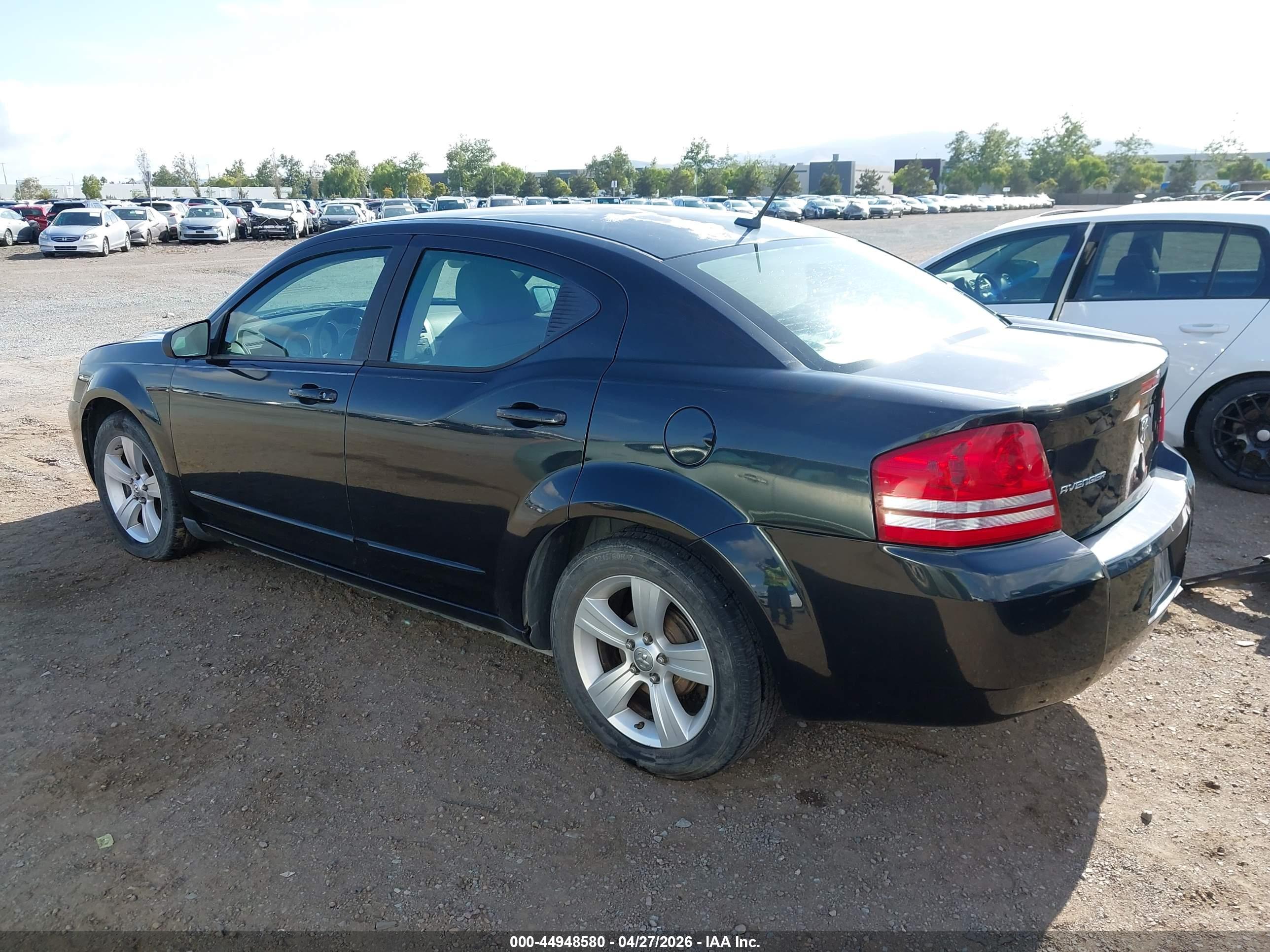 DODGE AVENGER image 3