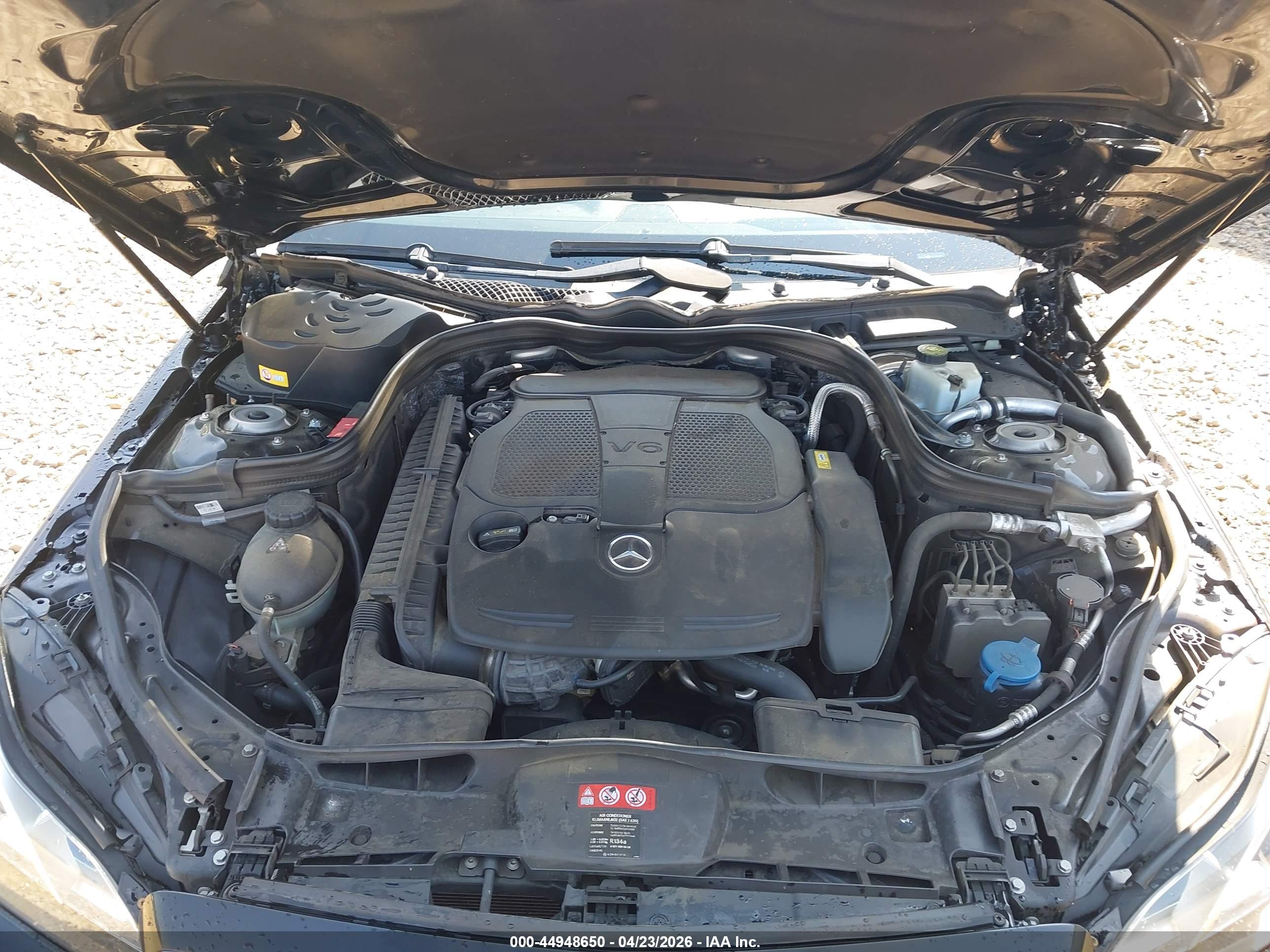 MERCEDES-BENZ E image 10