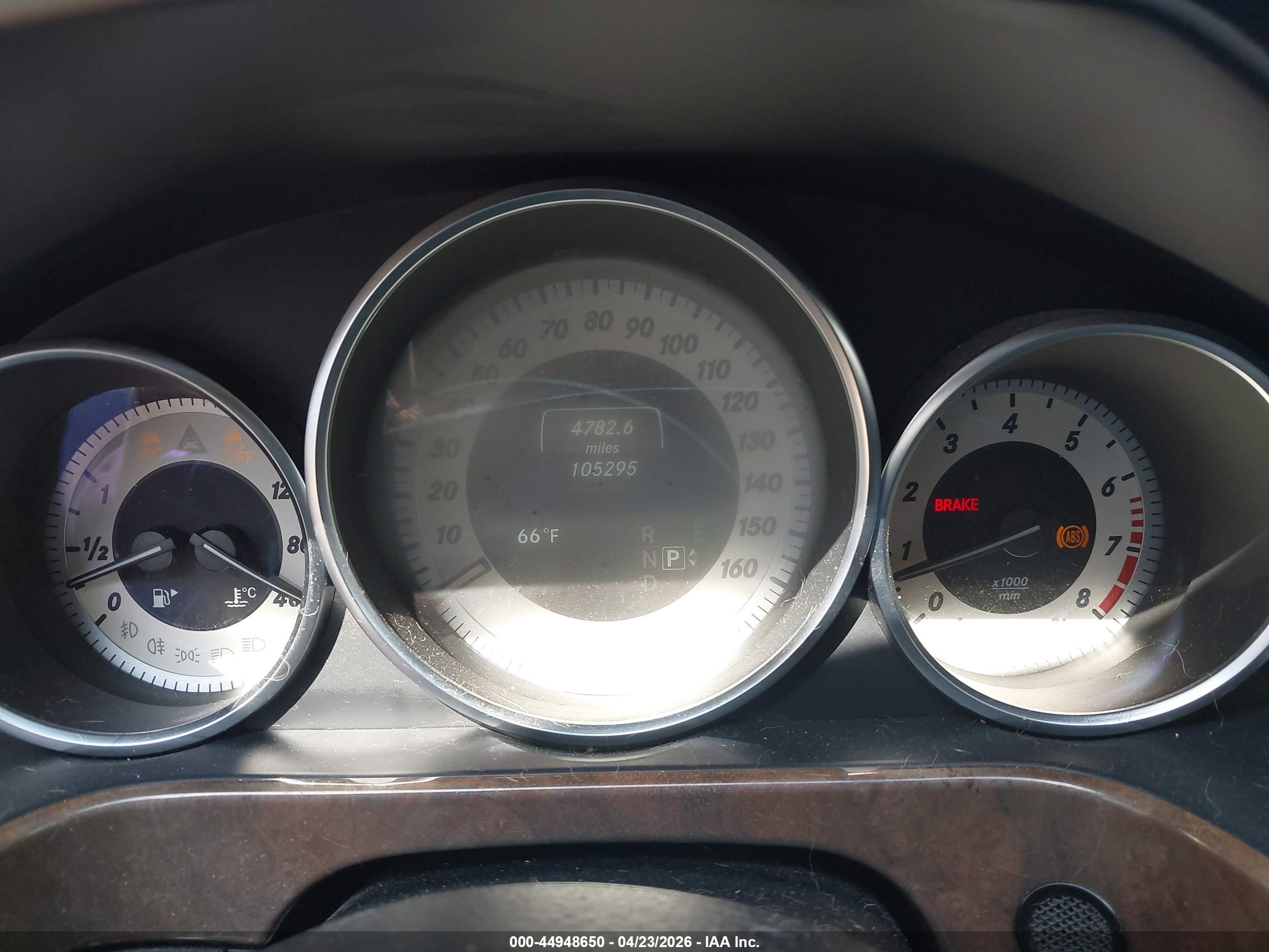 MERCEDES-BENZ E image 7