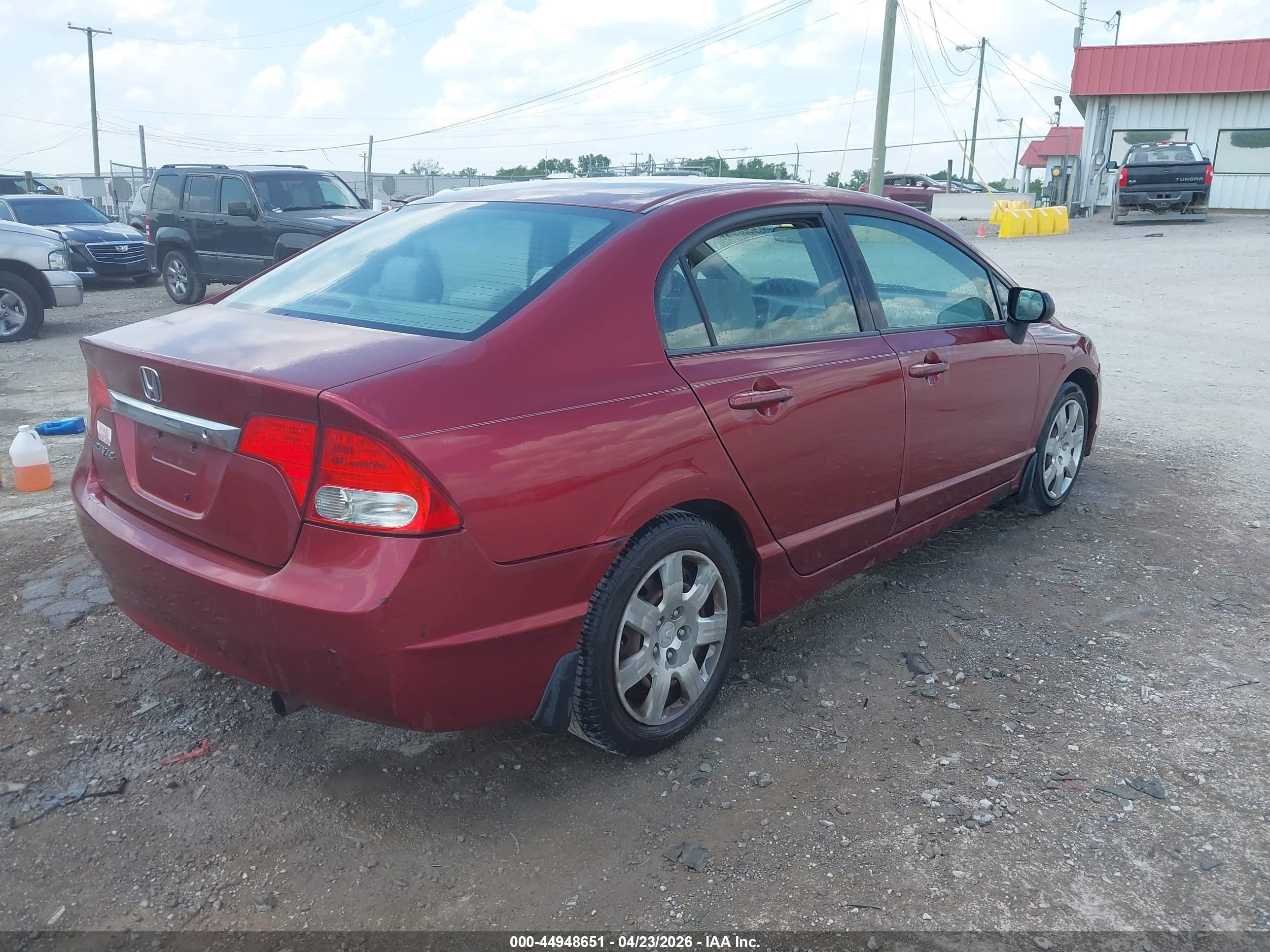 HONDA CIVIC image 4