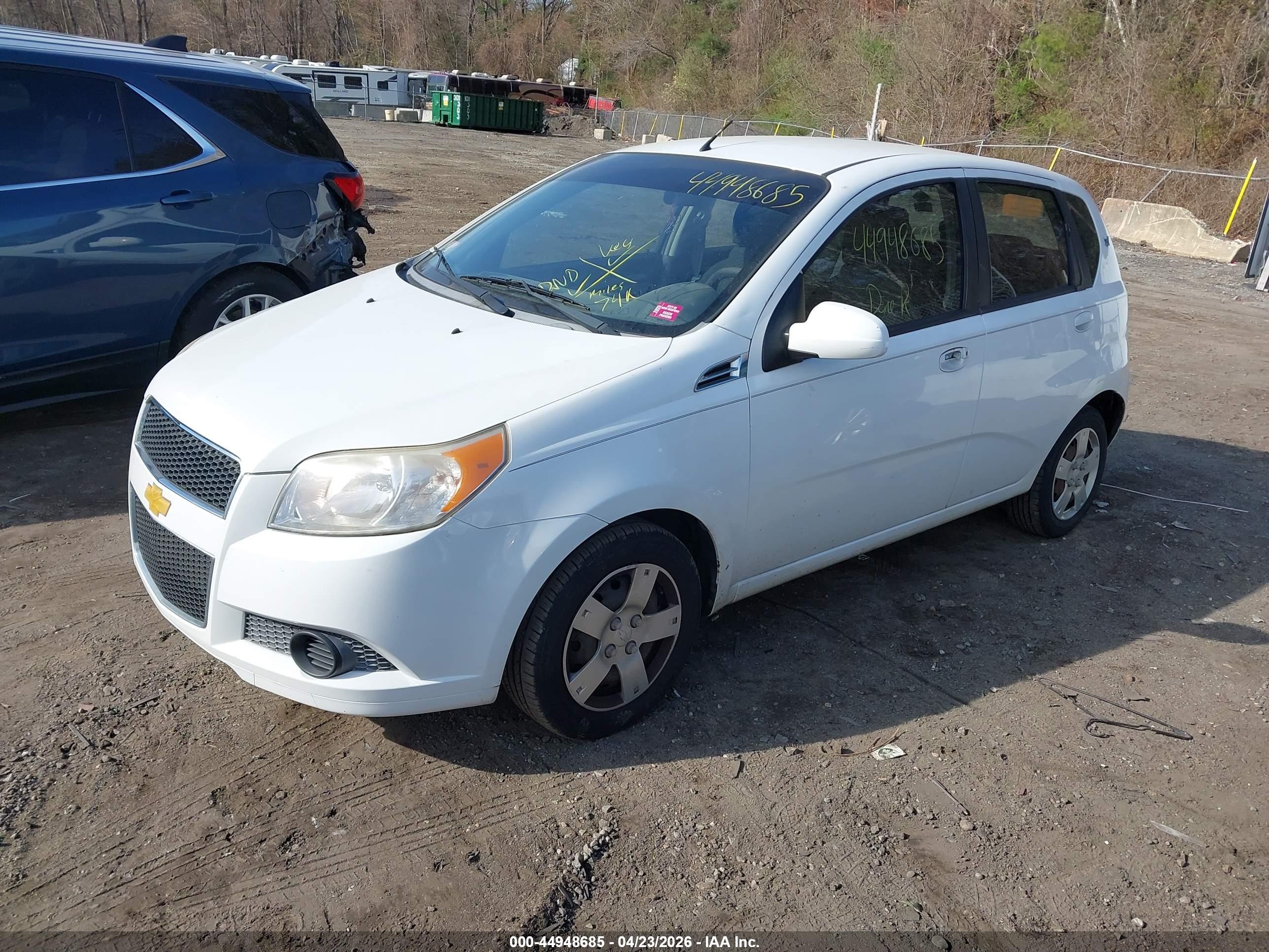 CHEVROLET AVEO image 2