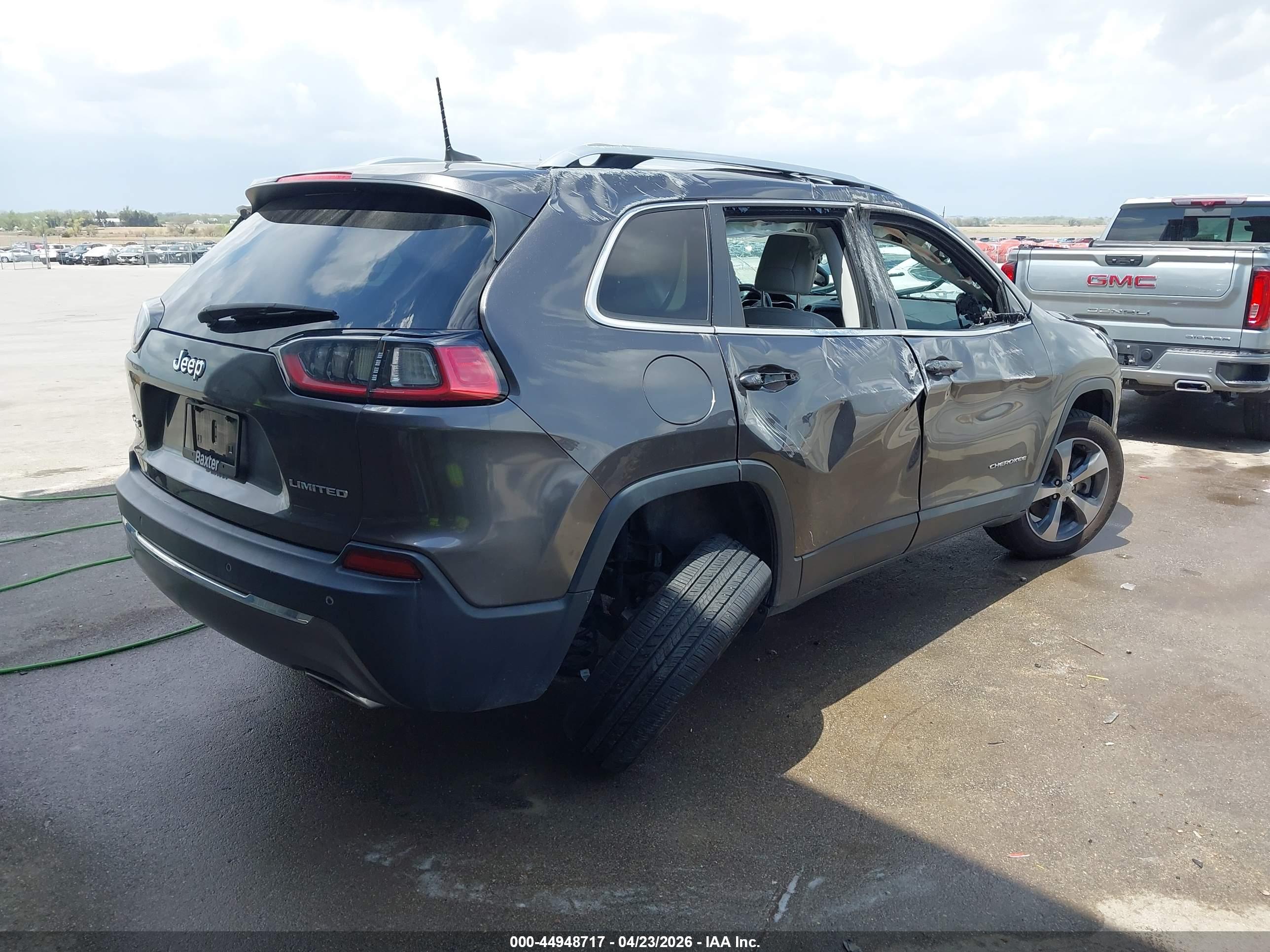 JEEP CHEROKEE image 4