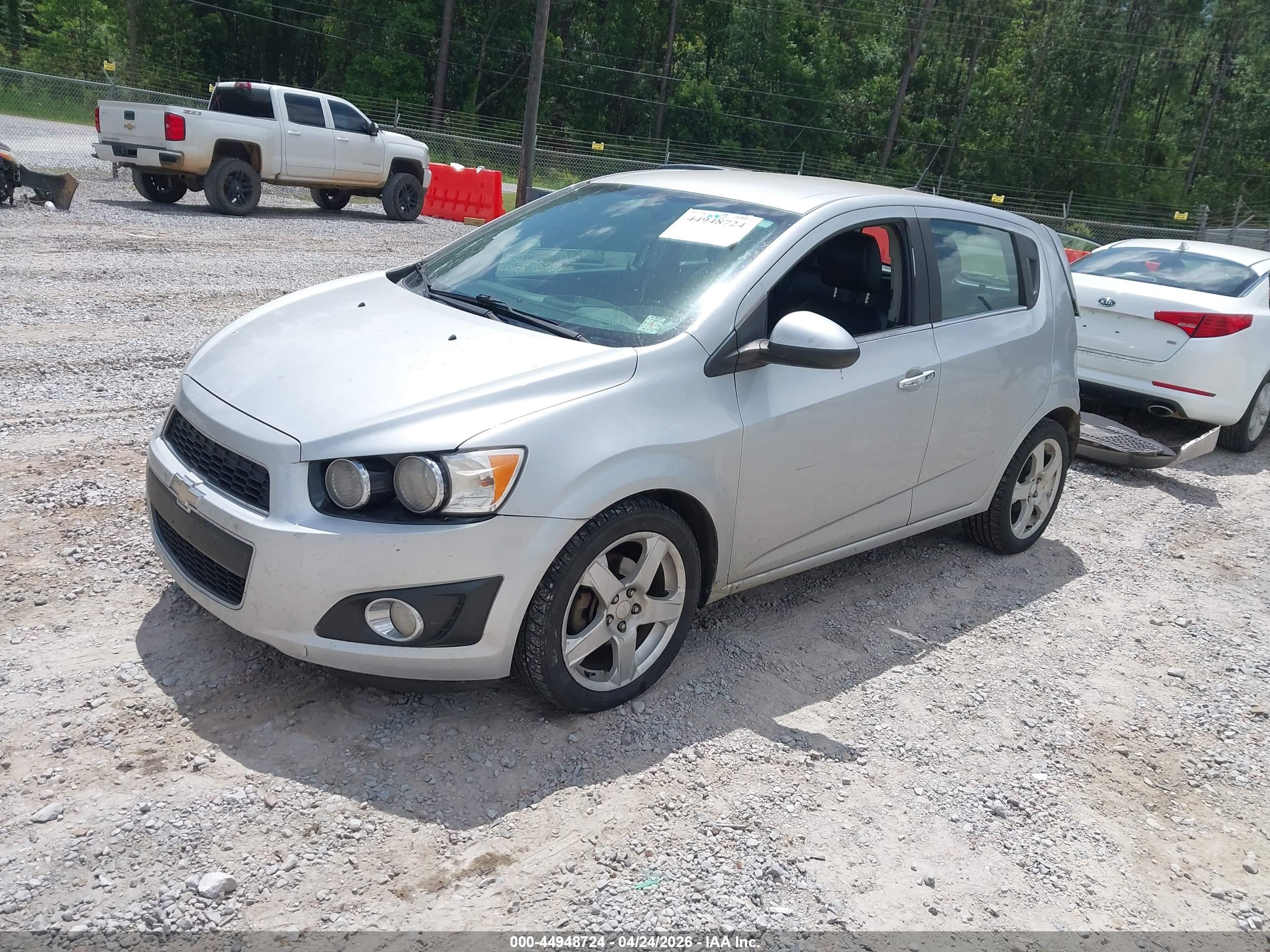 CHEVROLET SONIC image 2