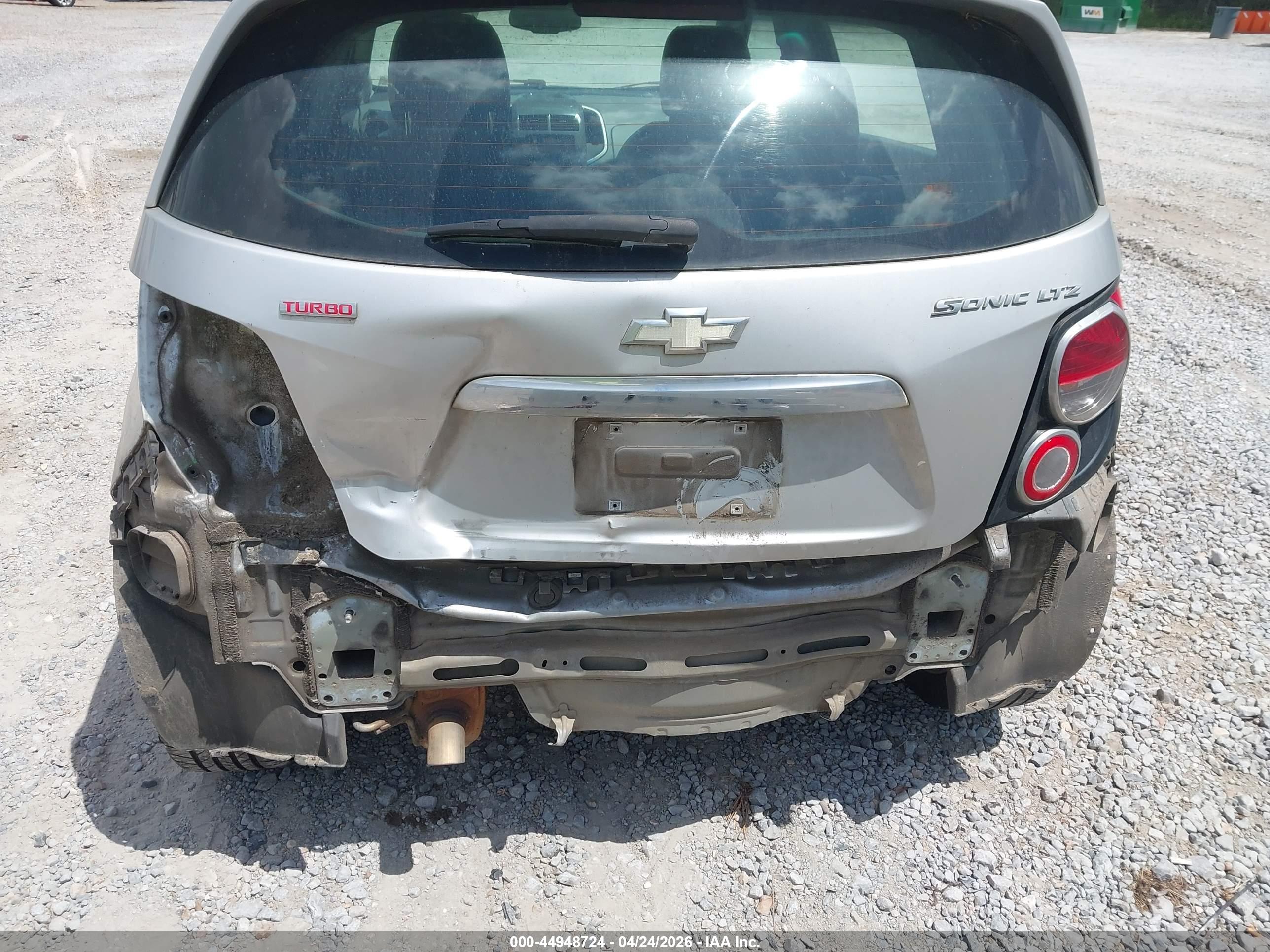 CHEVROLET SONIC image 6