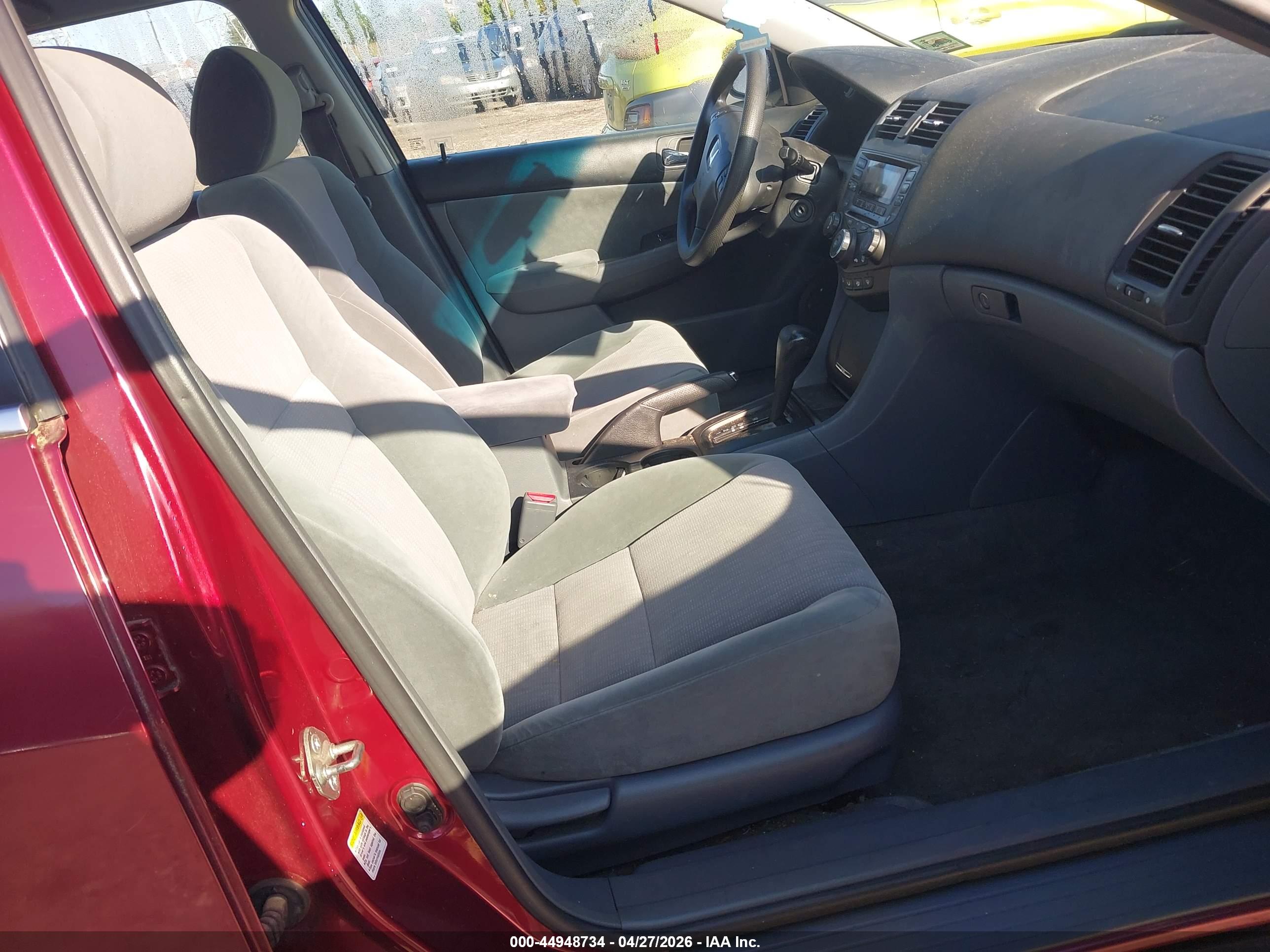 HONDA ACCORD image 5