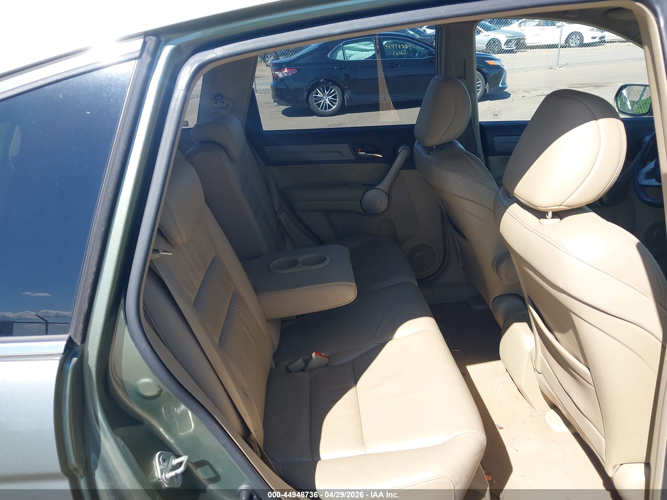 HONDA CR-V image 8