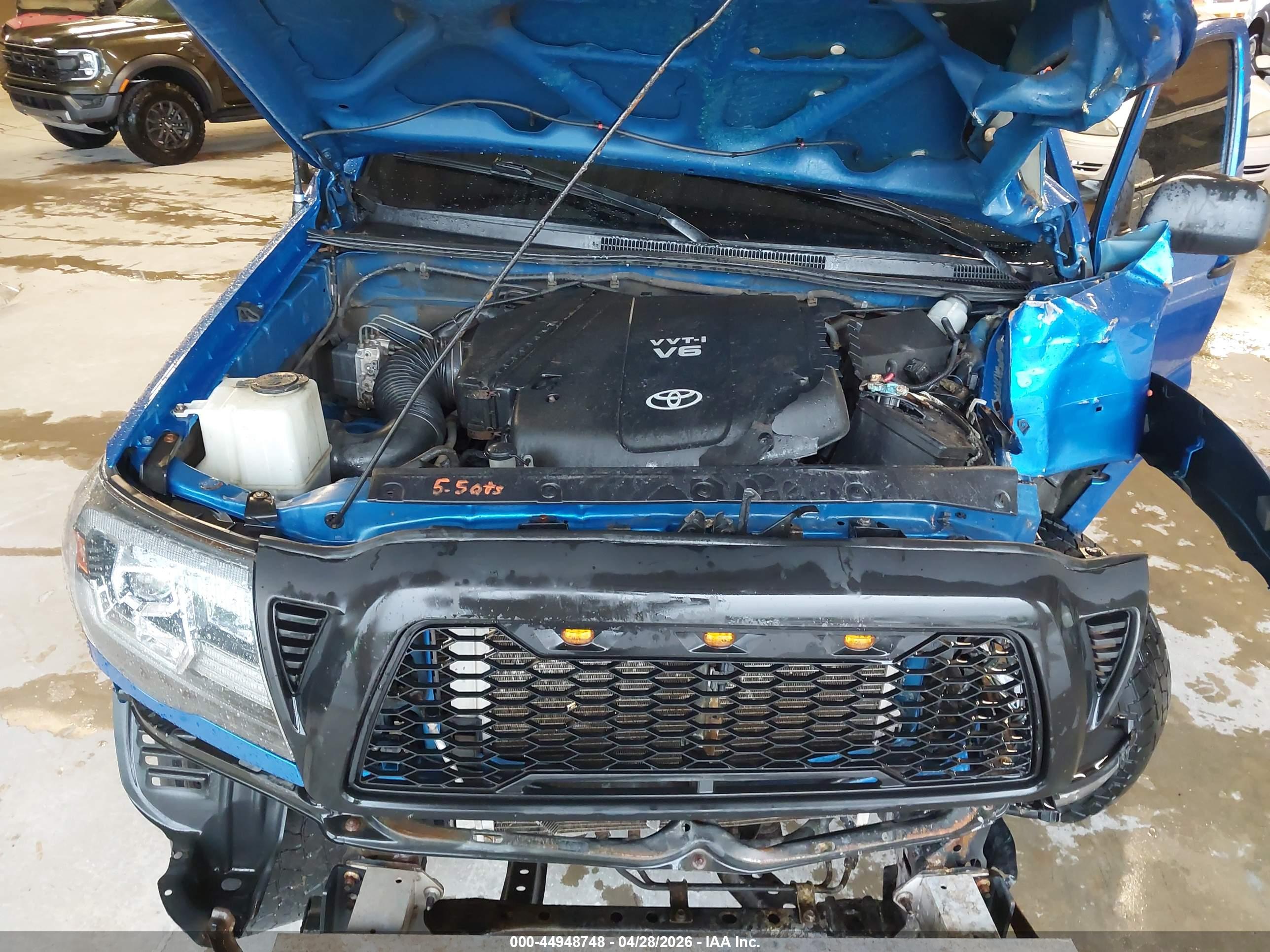 TOYOTA TACOMA image 10