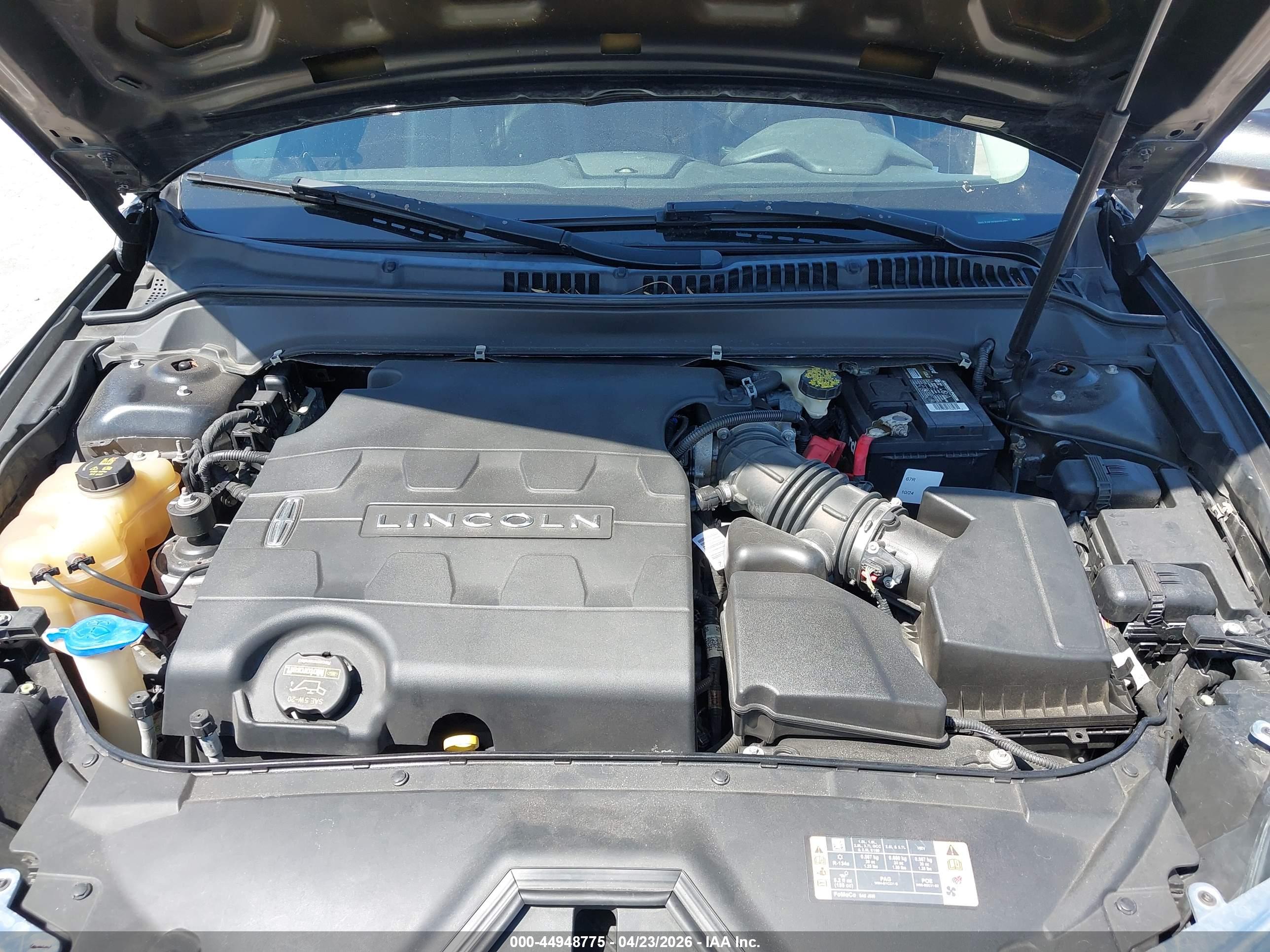 LINCOLN MKZ image 10
