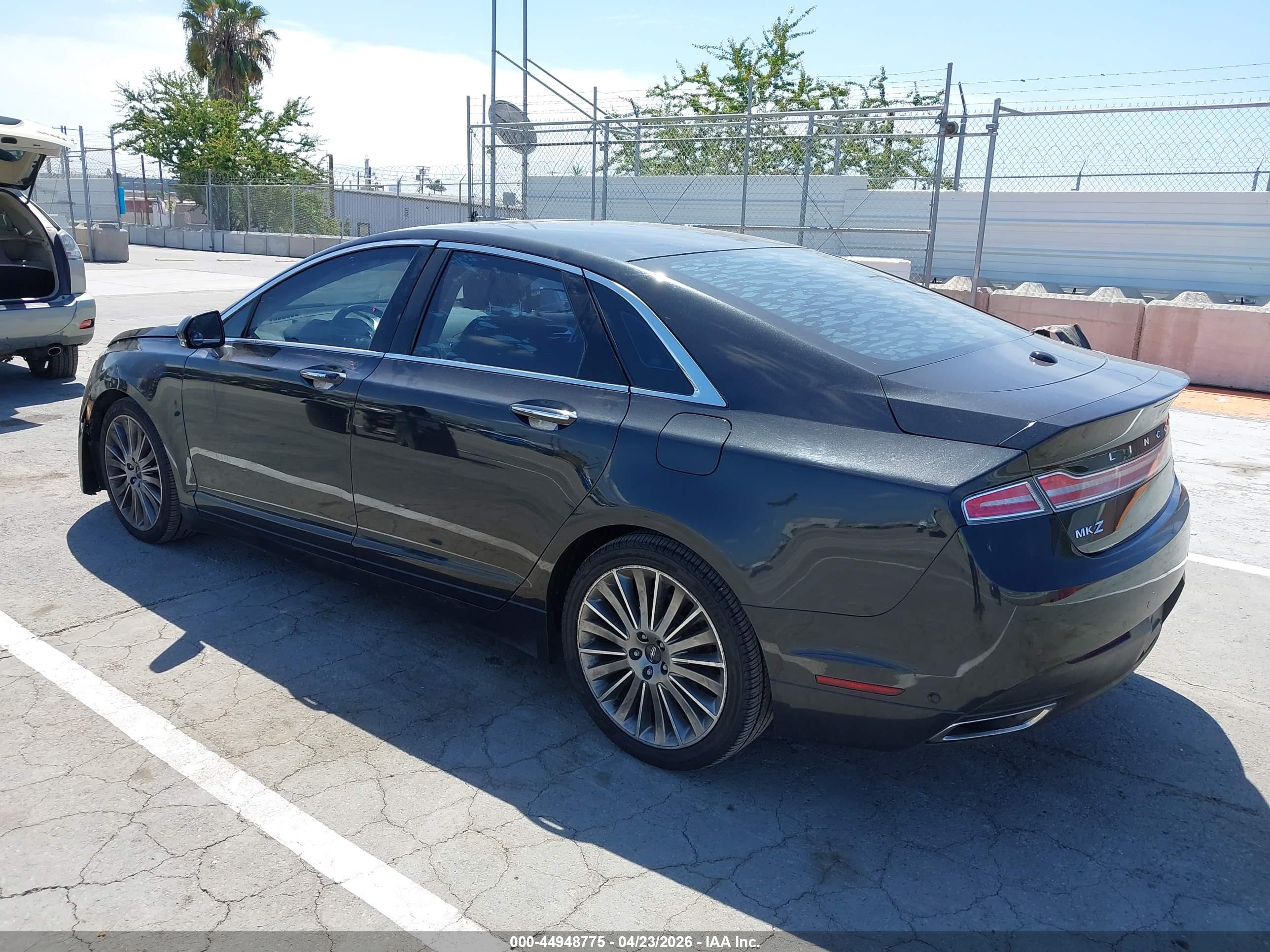 LINCOLN MKZ image 3