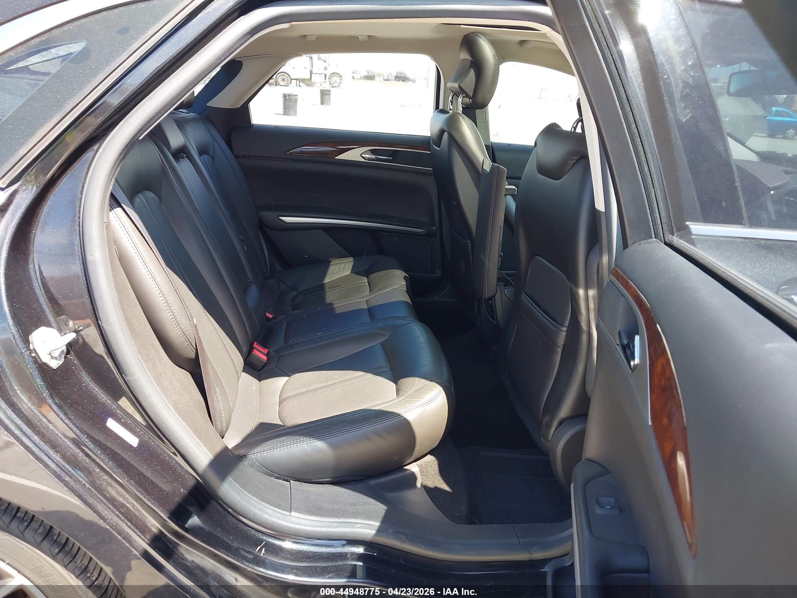 LINCOLN MKZ image 8