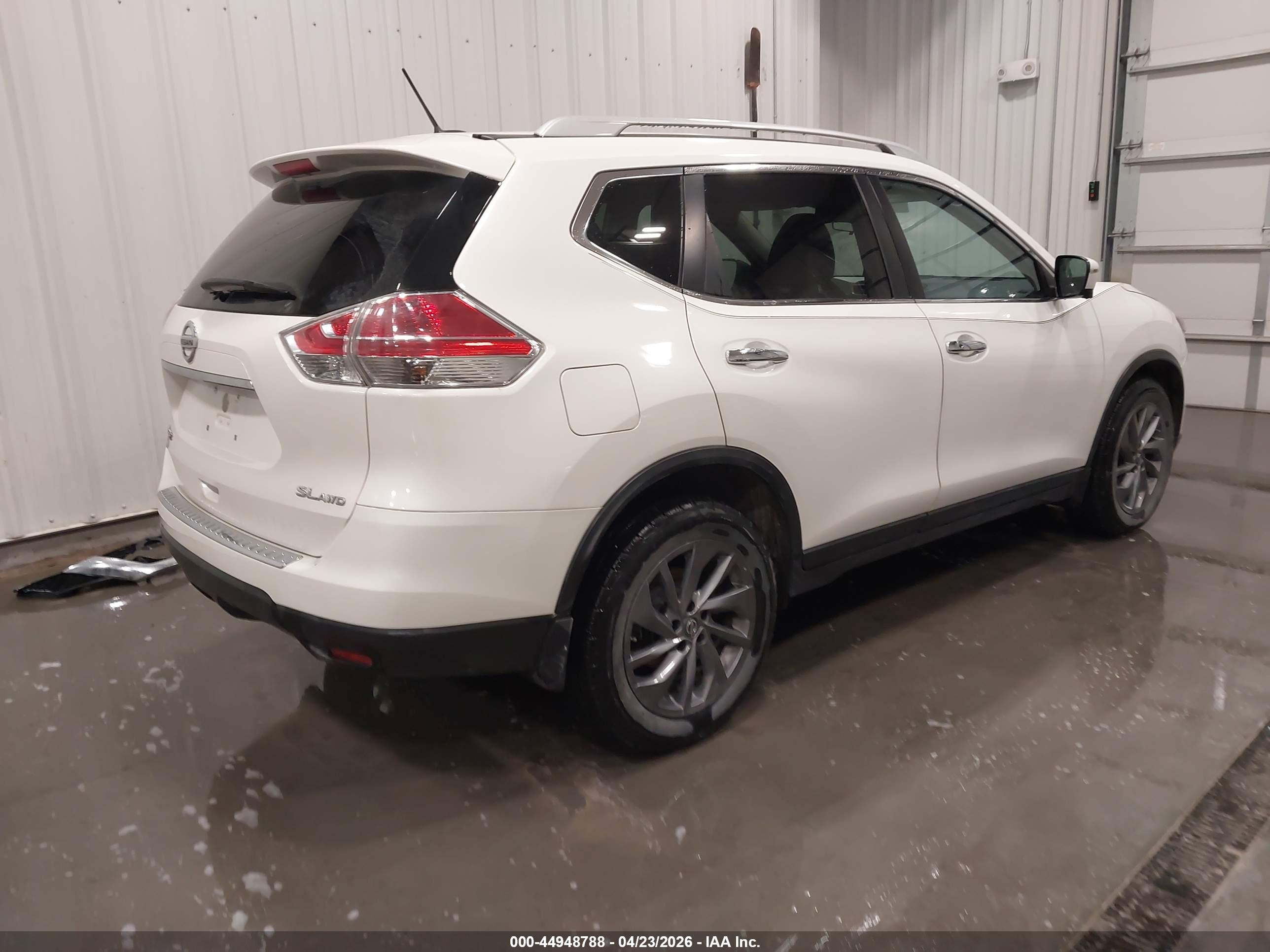 NISSAN ROGUE image 4