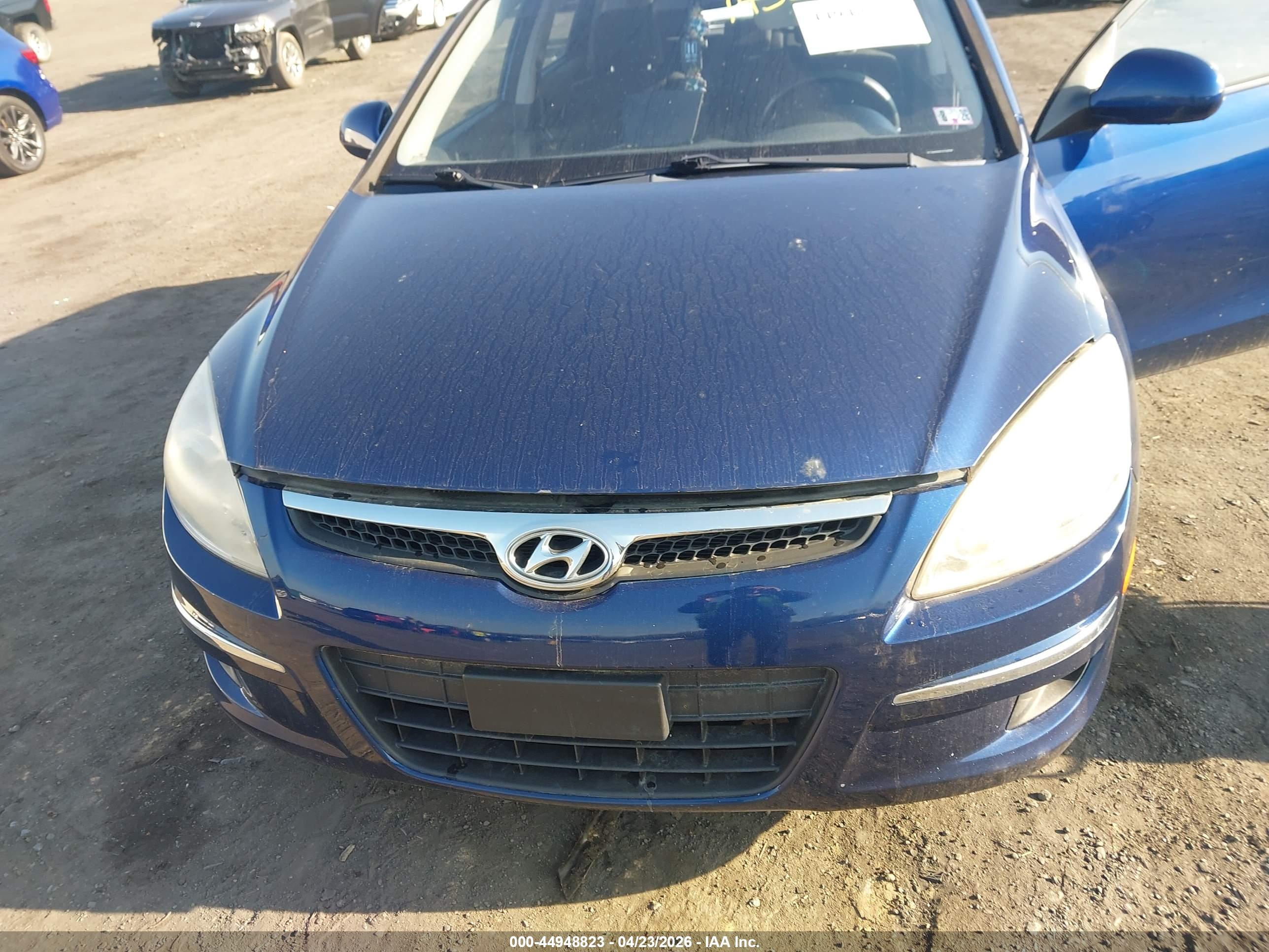 HYUNDAI ELANTRA image 6