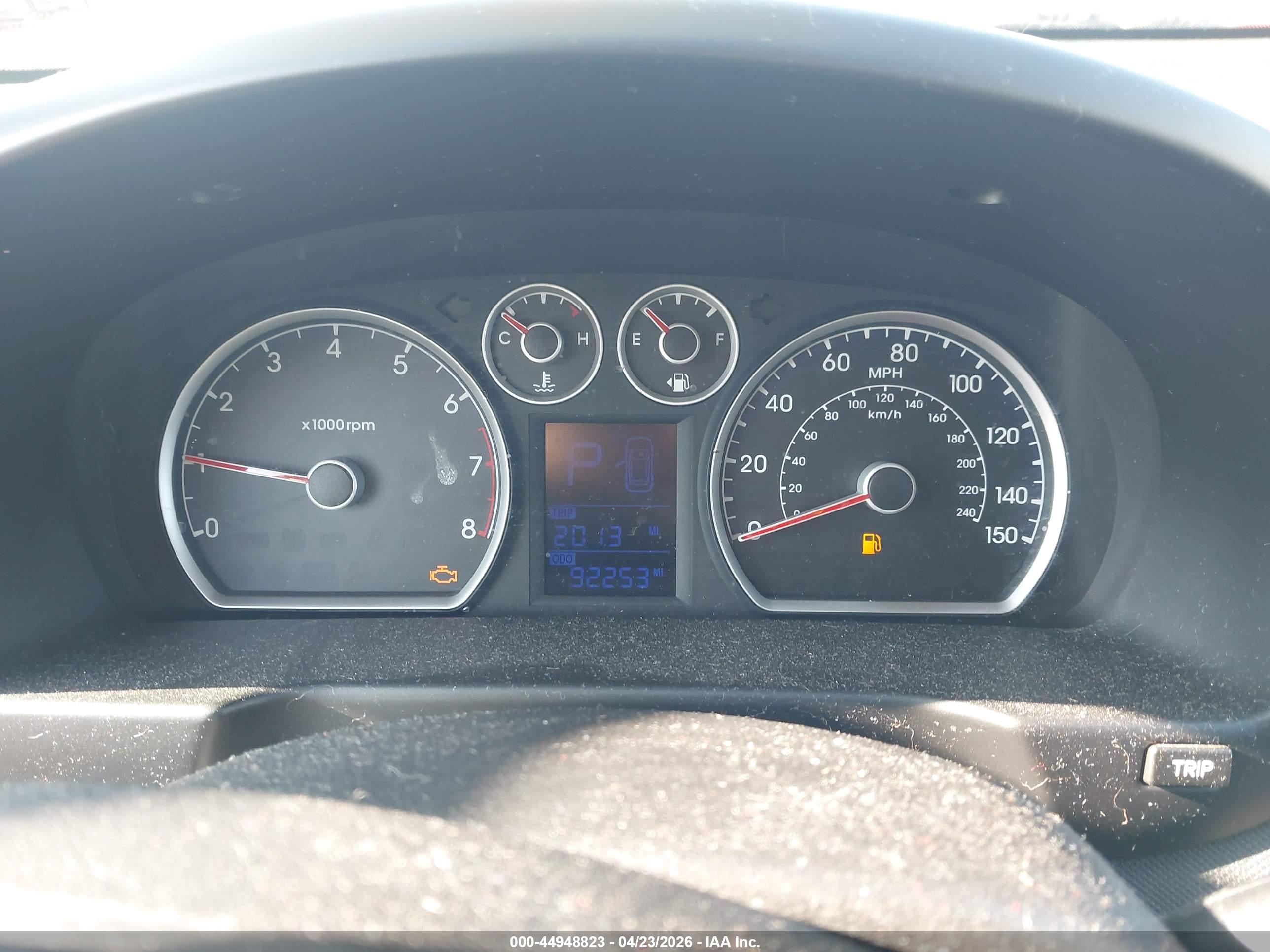 HYUNDAI ELANTRA image 7