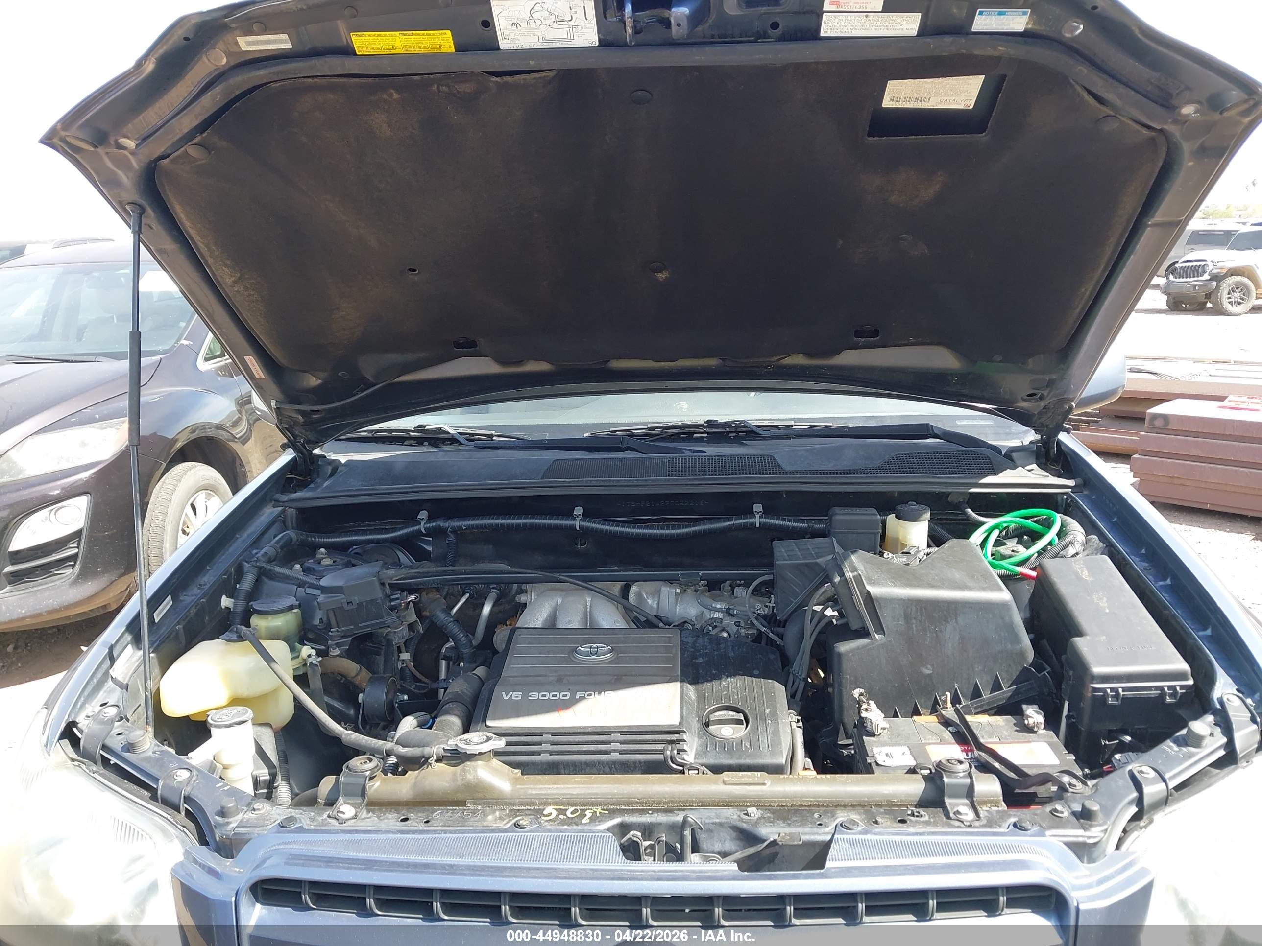 TOYOTA HIGHLANDER image 10