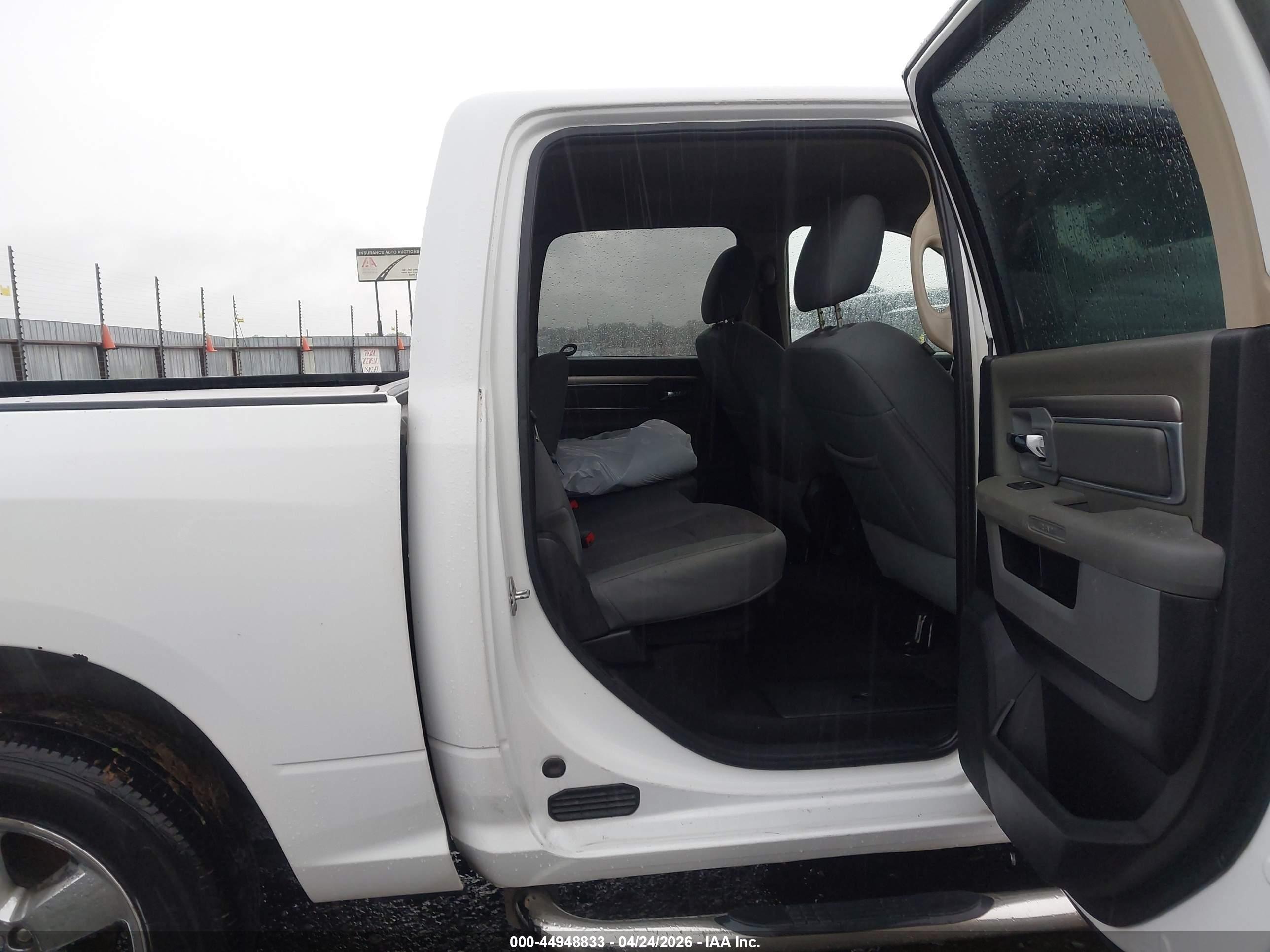 RAM 1500 image 8