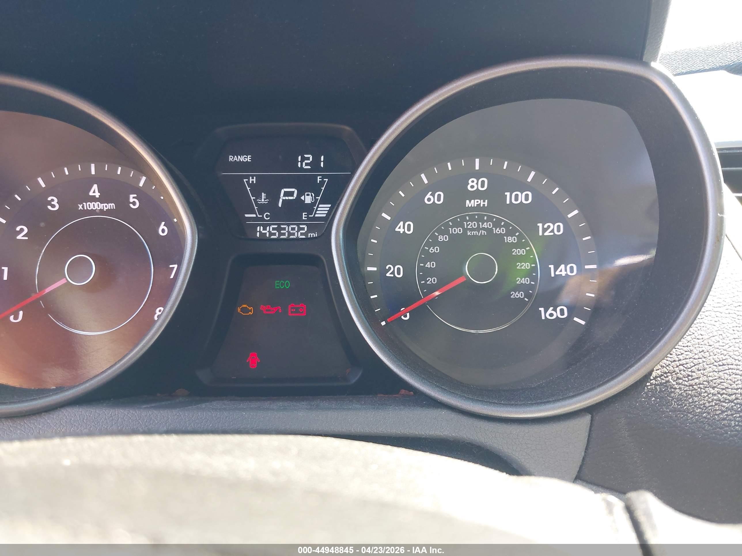 HYUNDAI ELANTRA image 7