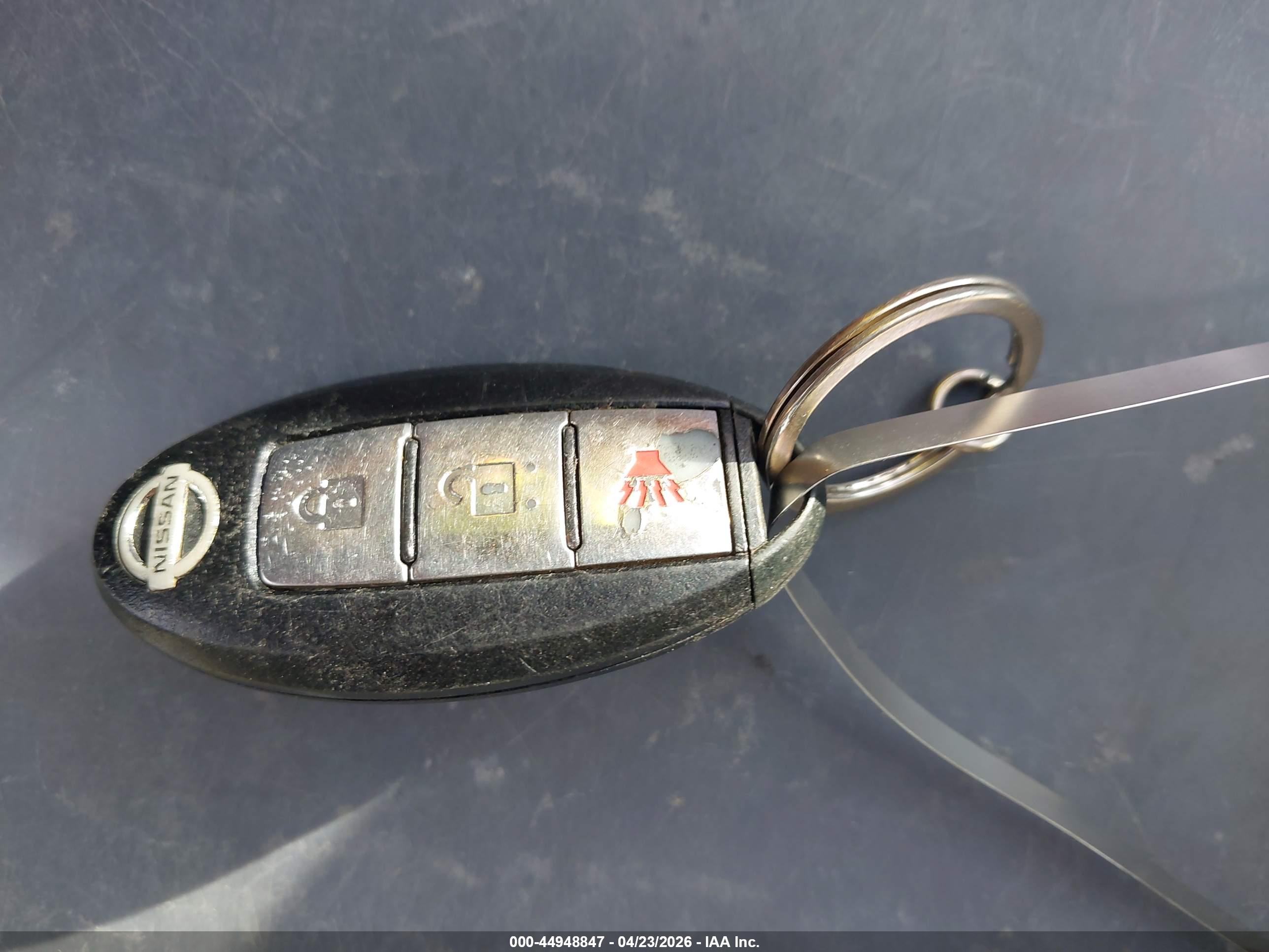 NISSAN QUEST image 11