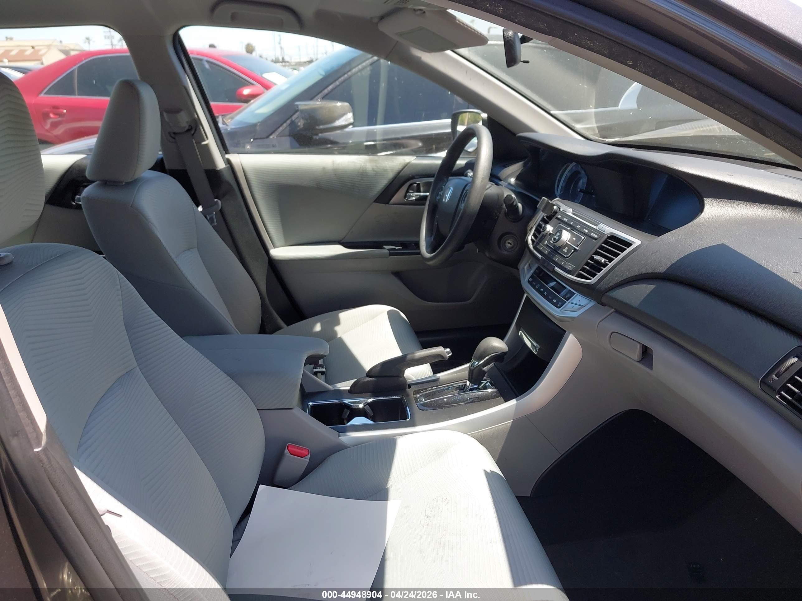 HONDA ACCORD image 5