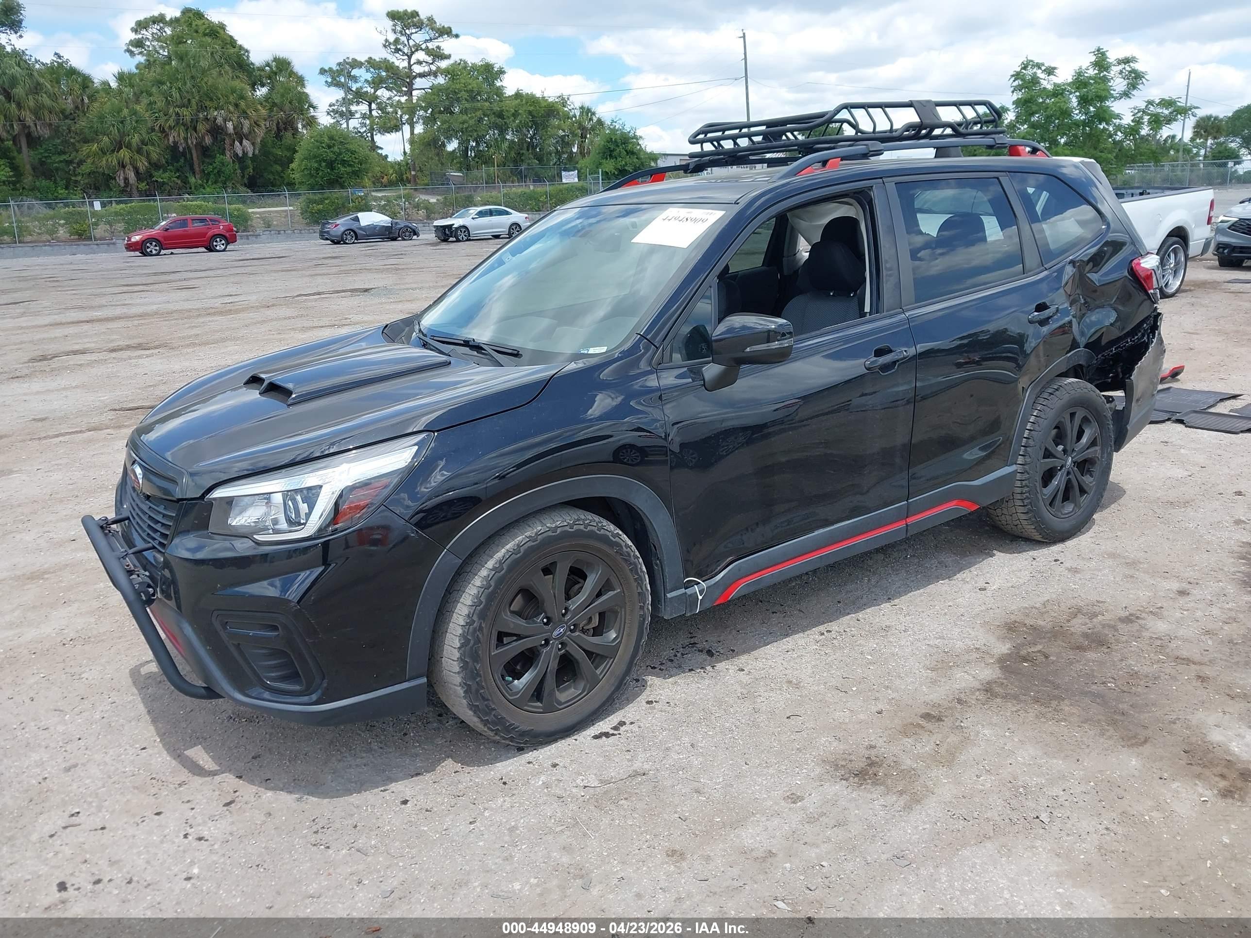 SUBARU FORESTER image 2