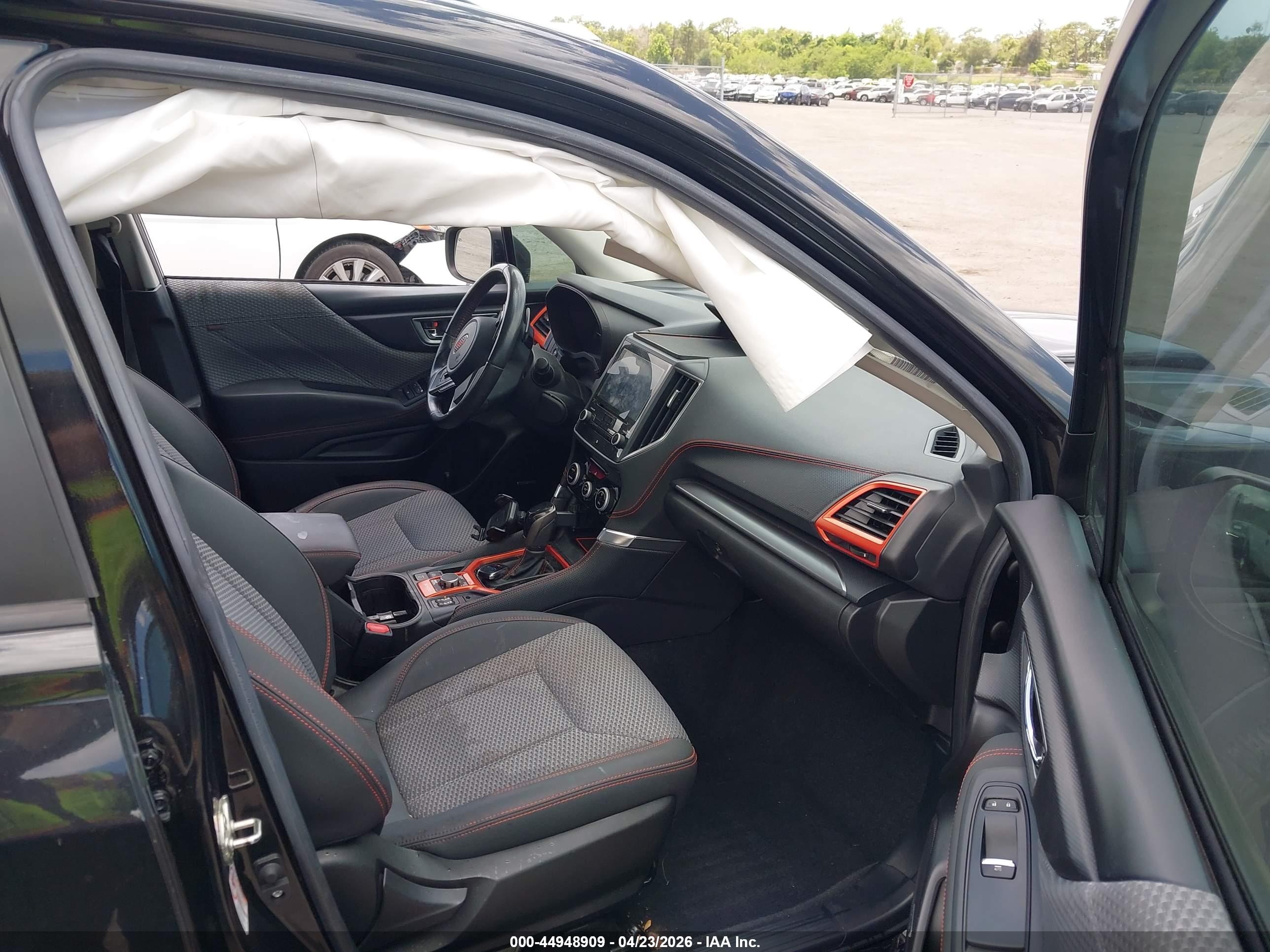 SUBARU FORESTER image 5