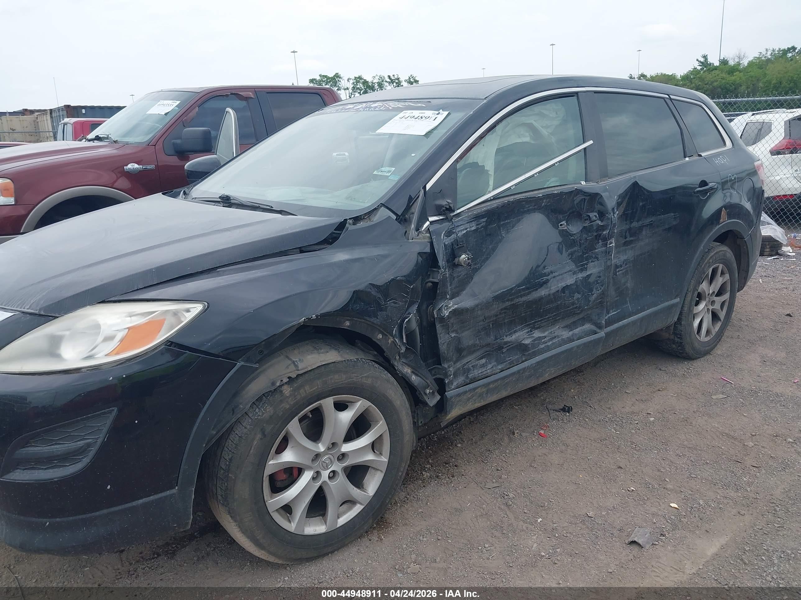 MAZDA CX-9 image 6