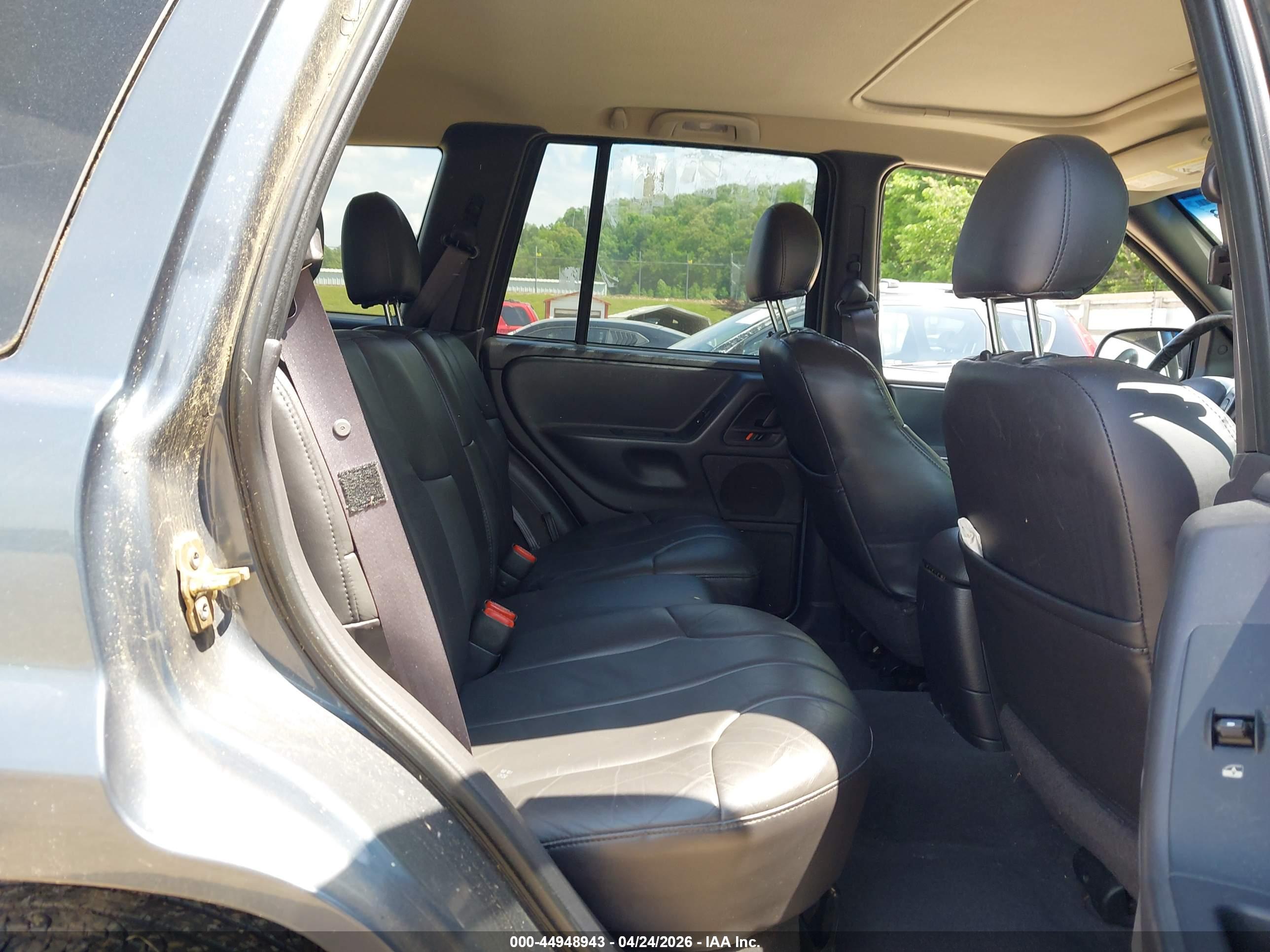JEEP GRAND image 8