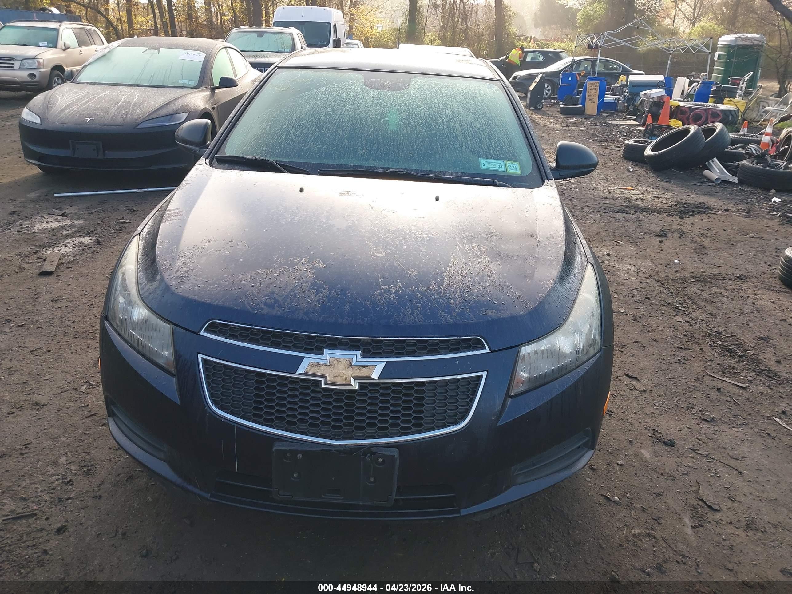CHEVROLET CRUZE image 6