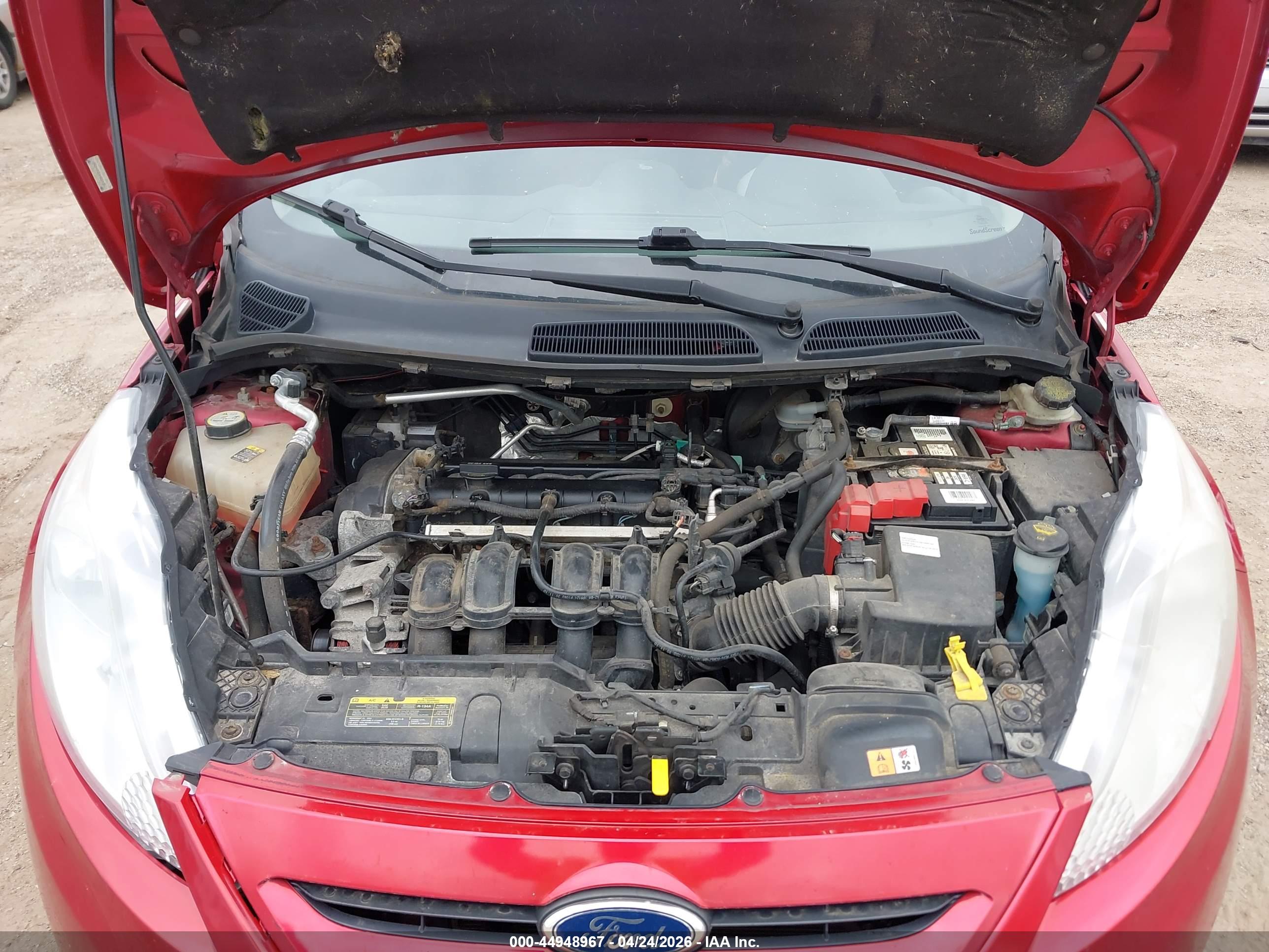 FORD FIESTA image 10