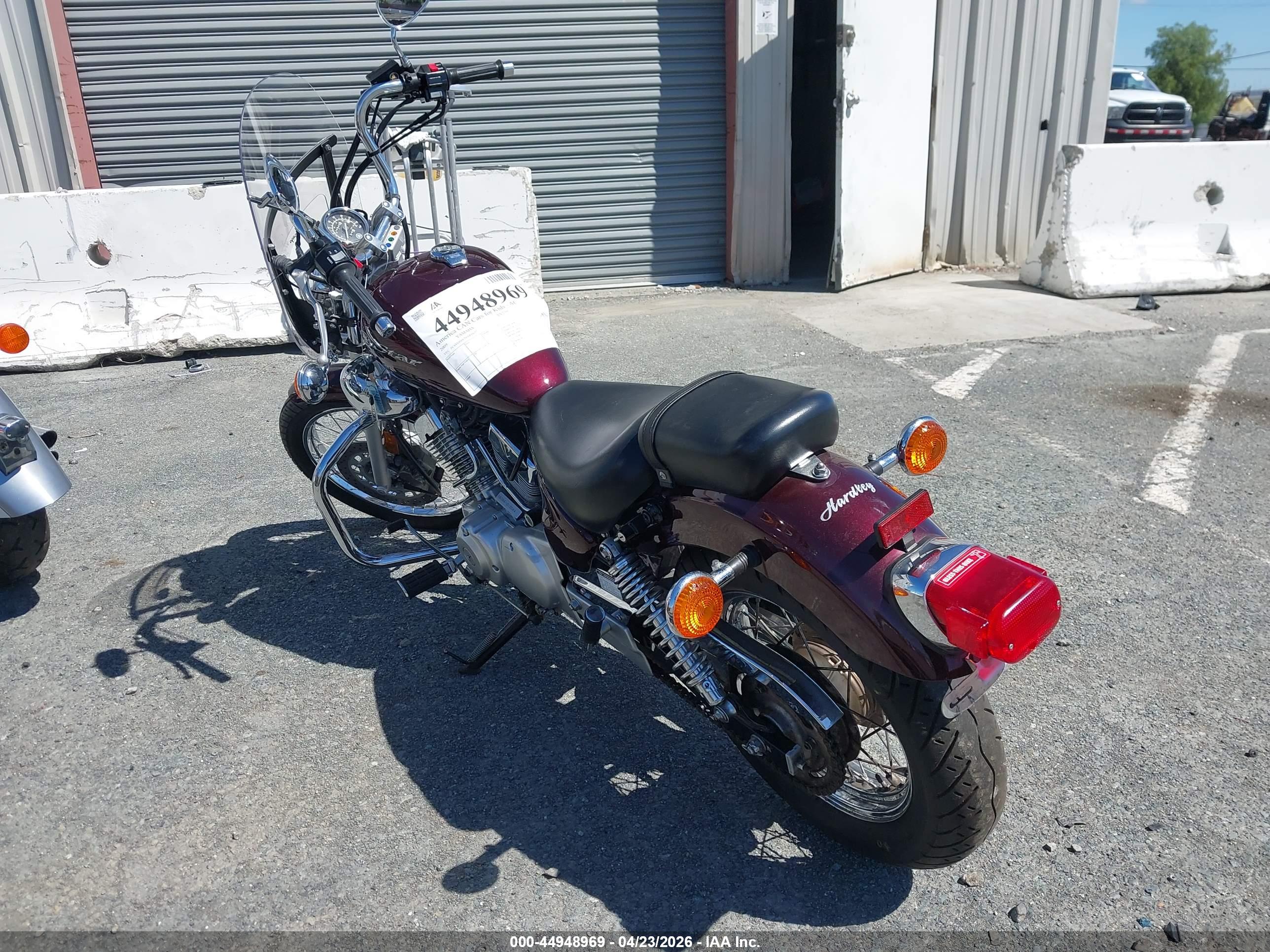 YAMAHA XV250 image 3
