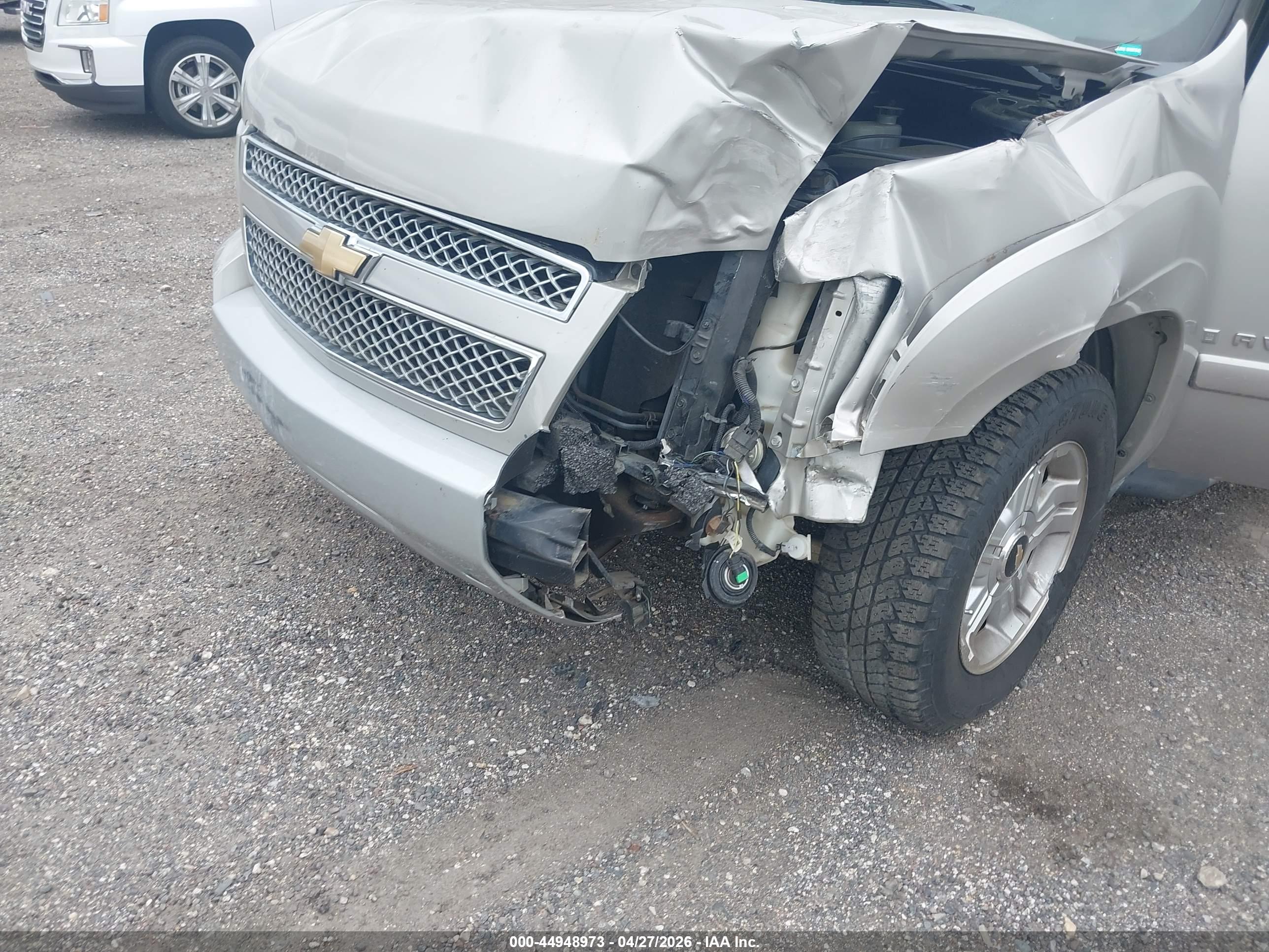 CHEVROLET AVALANCHE image 6