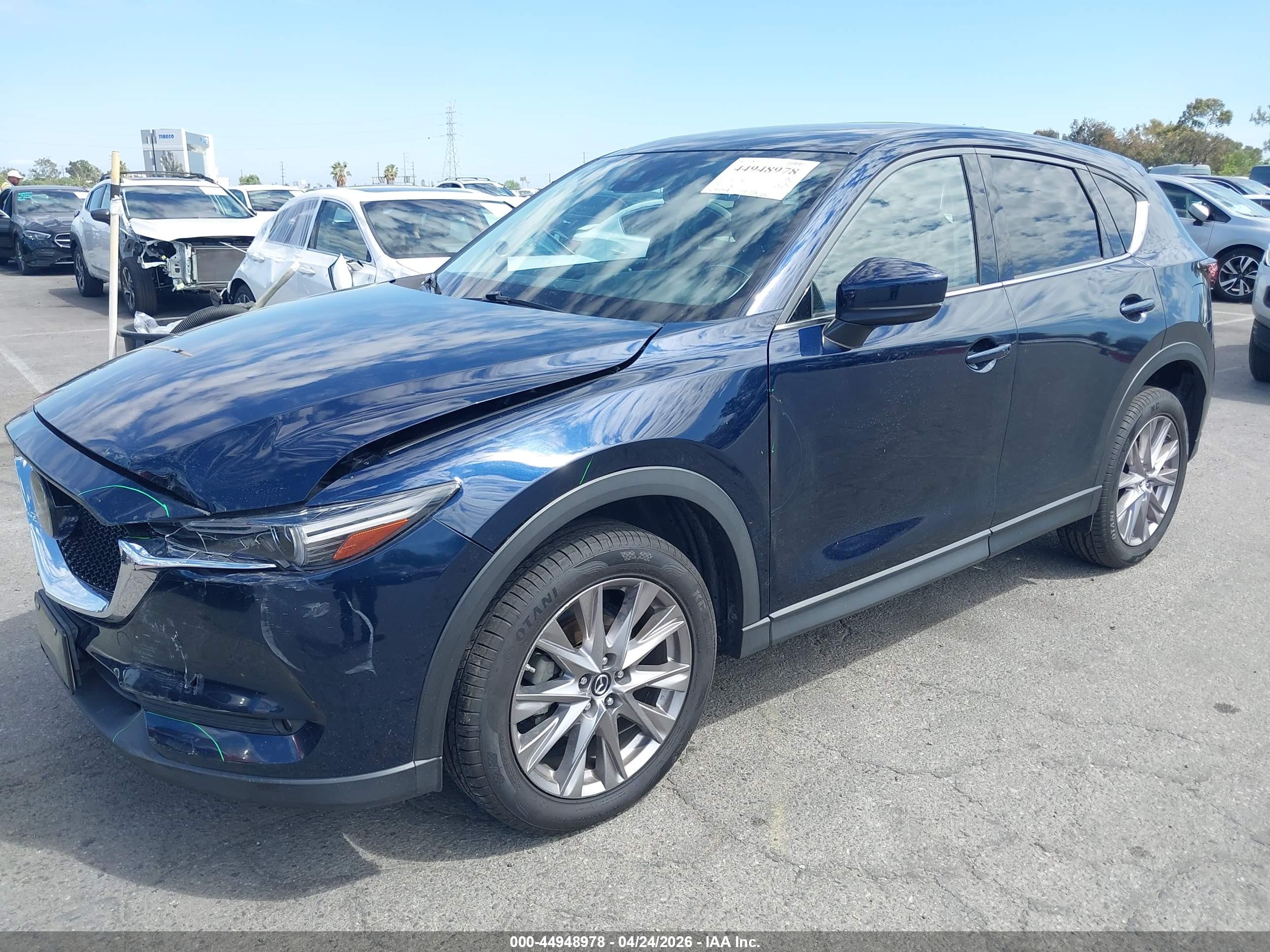 MAZDA CX-5 image 2
