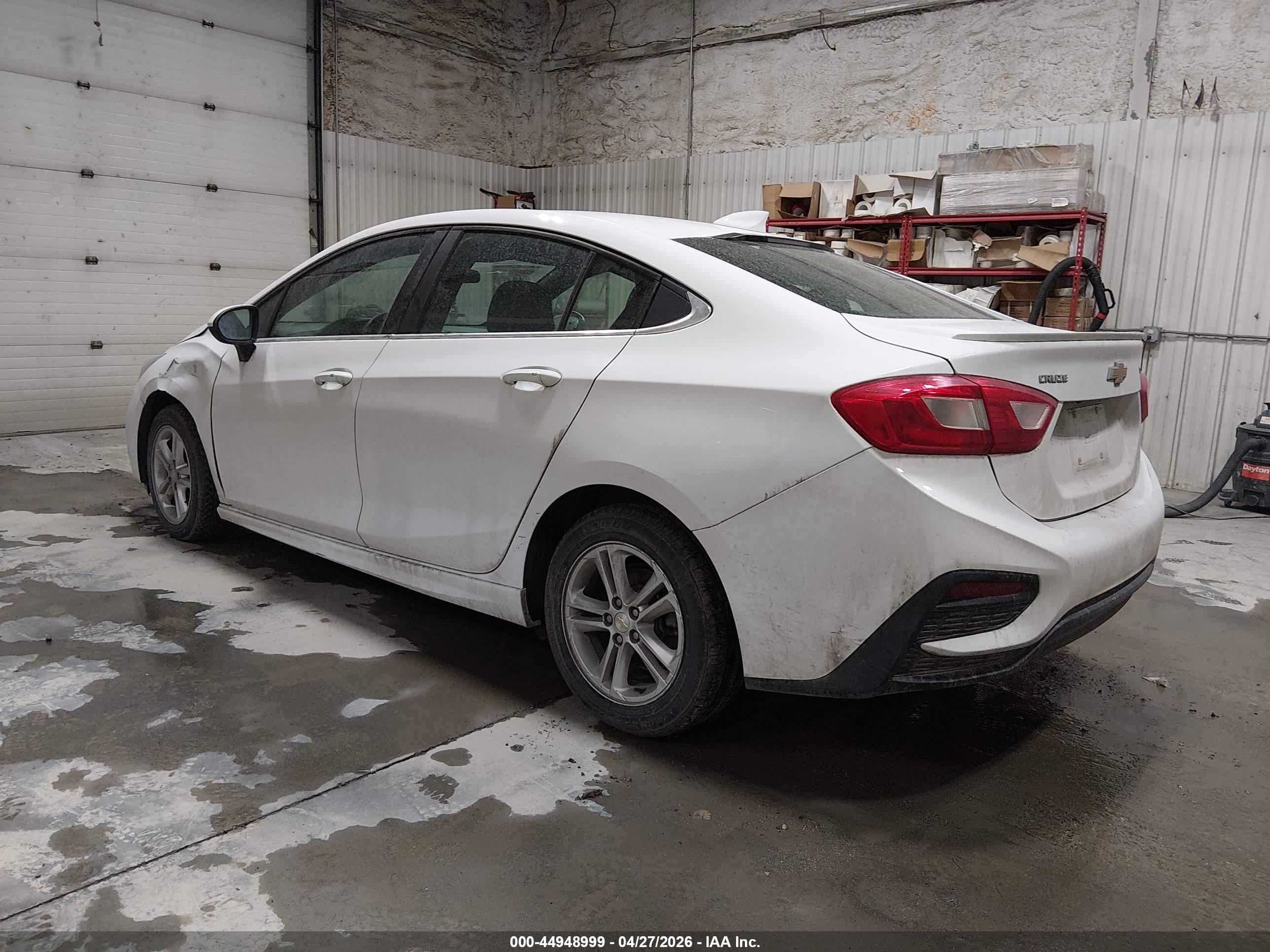 CHEVROLET CRUZE image 3
