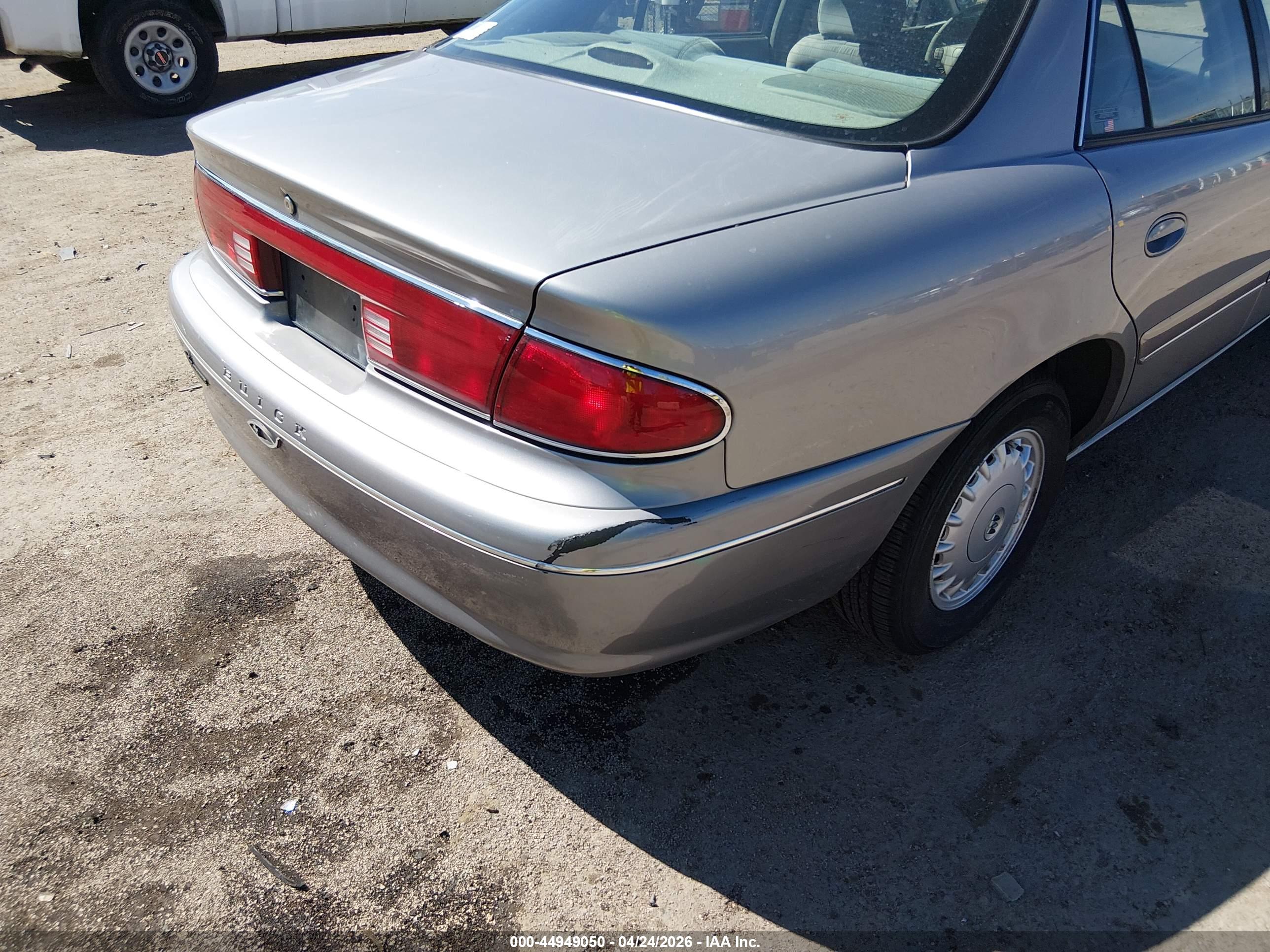 BUICK CENTURY image 6