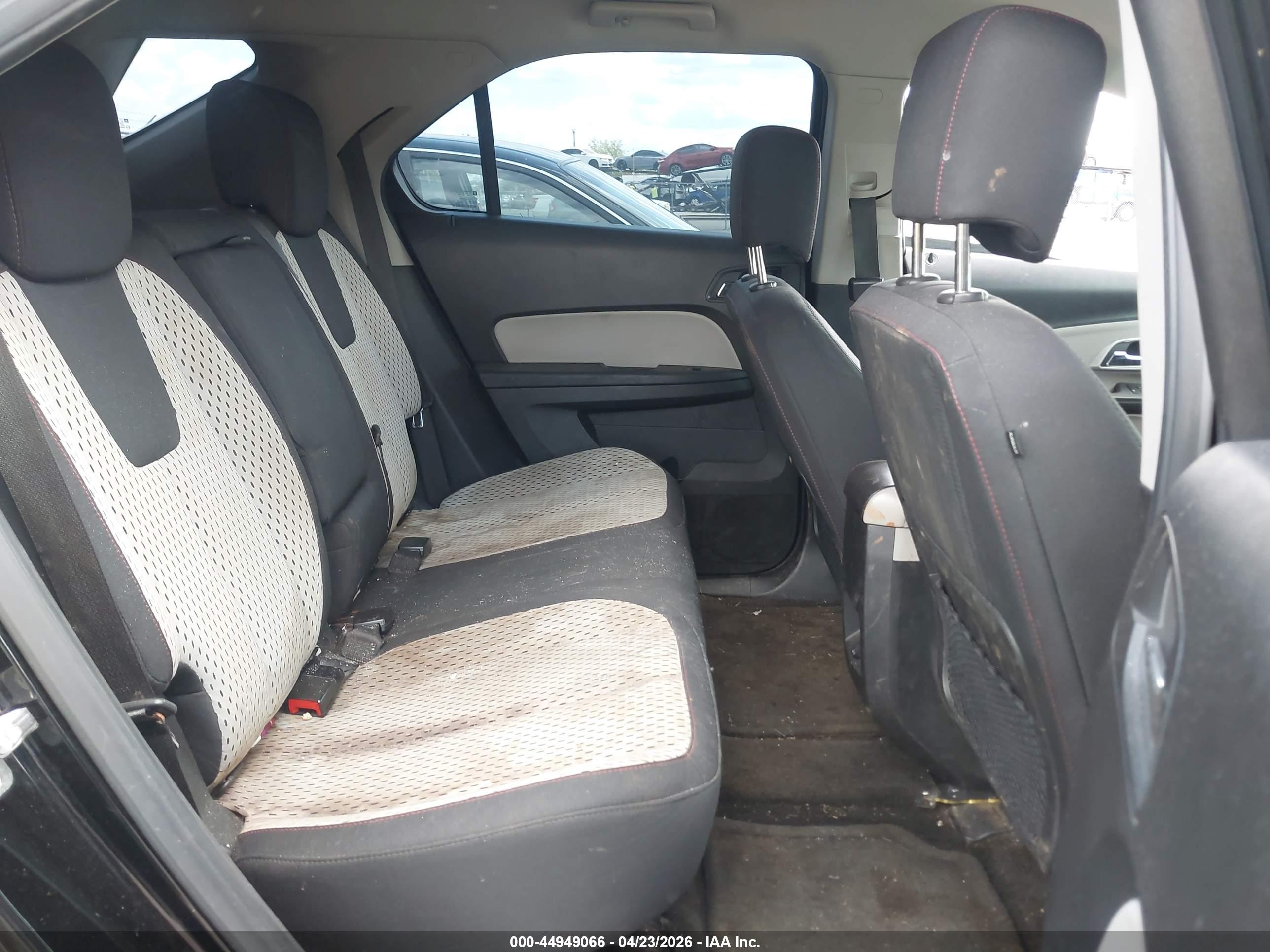 CHEVROLET EQUINOX image 8