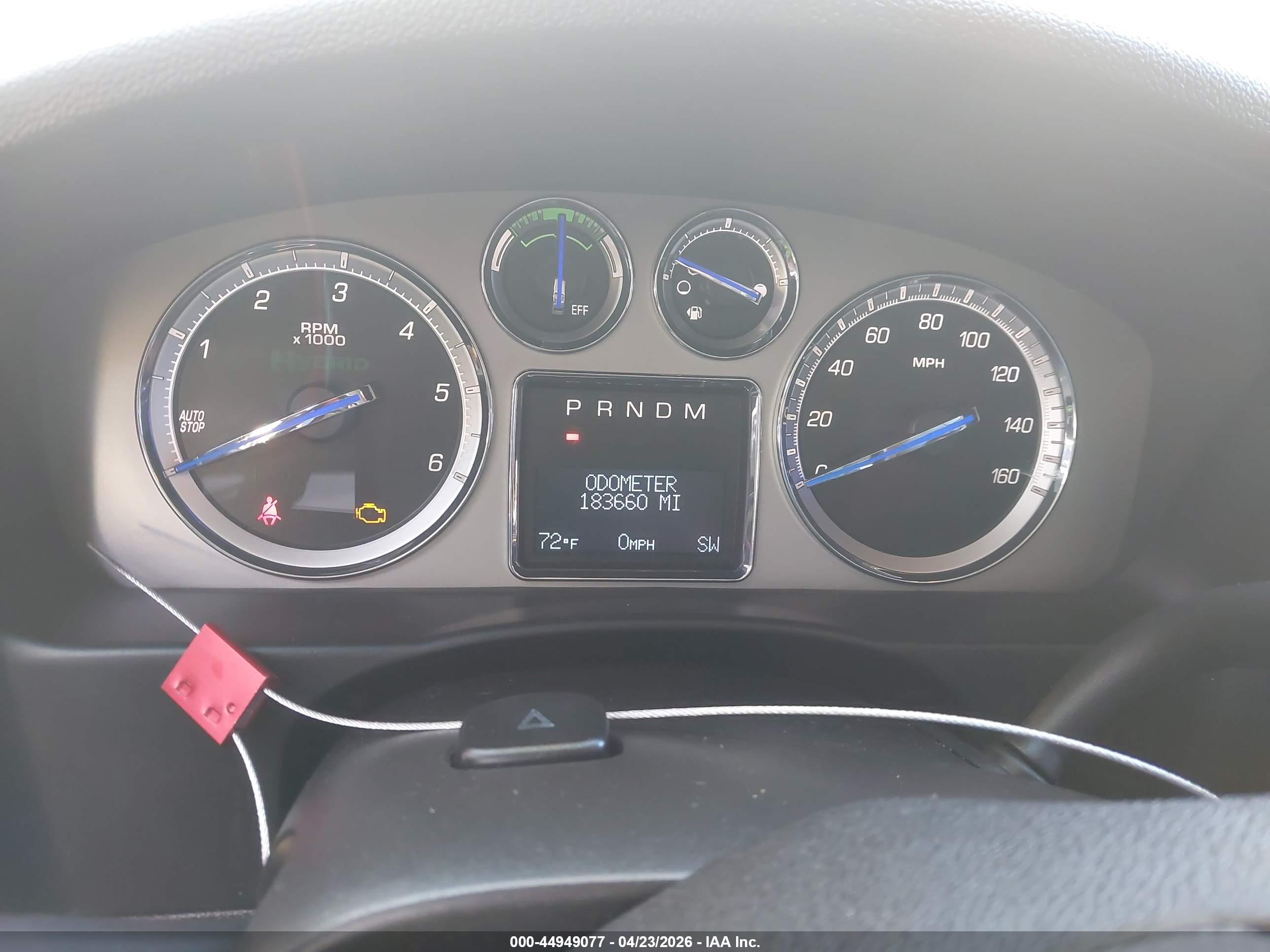 CADILLAC ESCALADE image 7