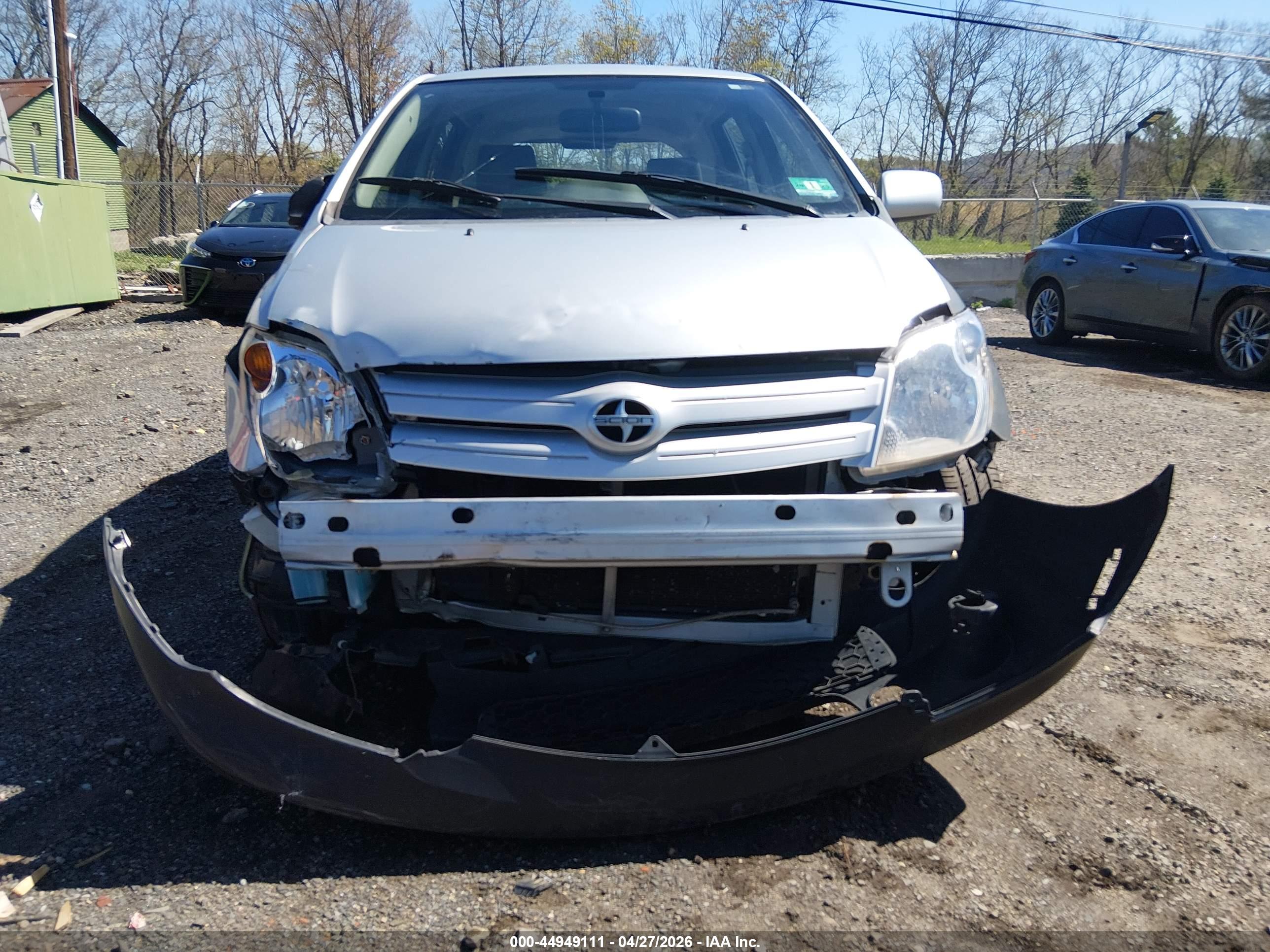 SCION XA image 6