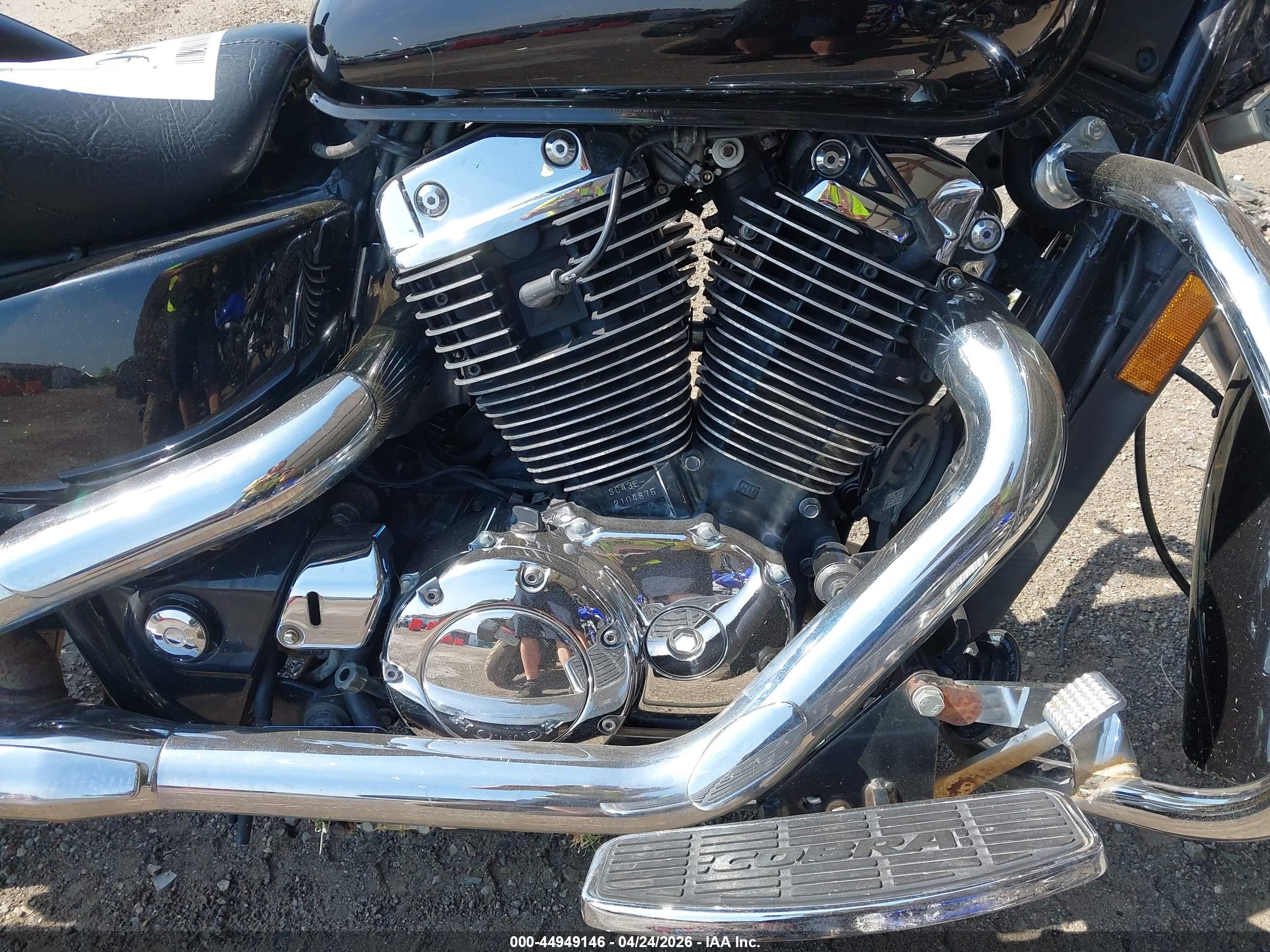 HONDA VT1100 image 8
