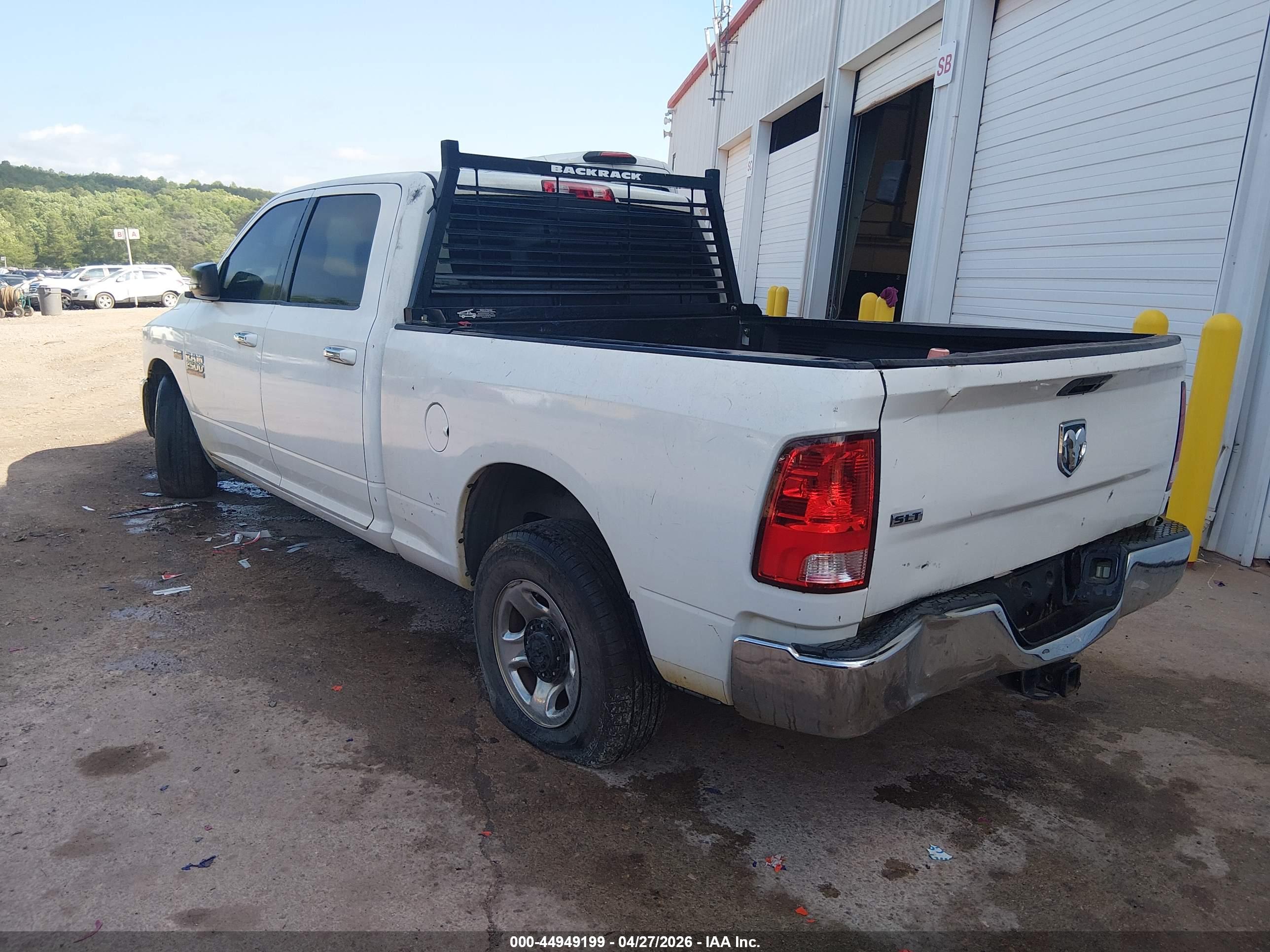RAM 2500 image 3
