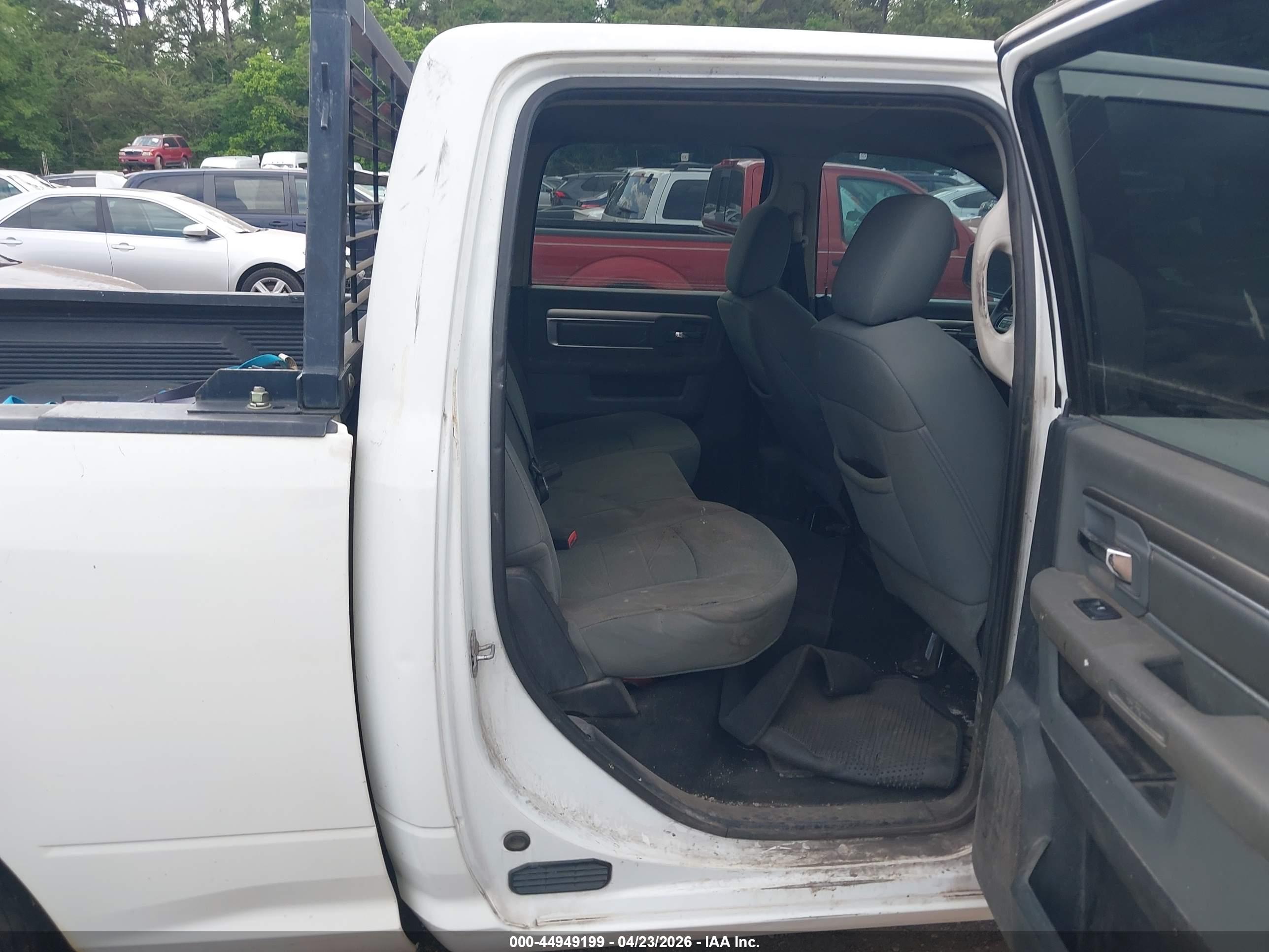 RAM 2500 image 8