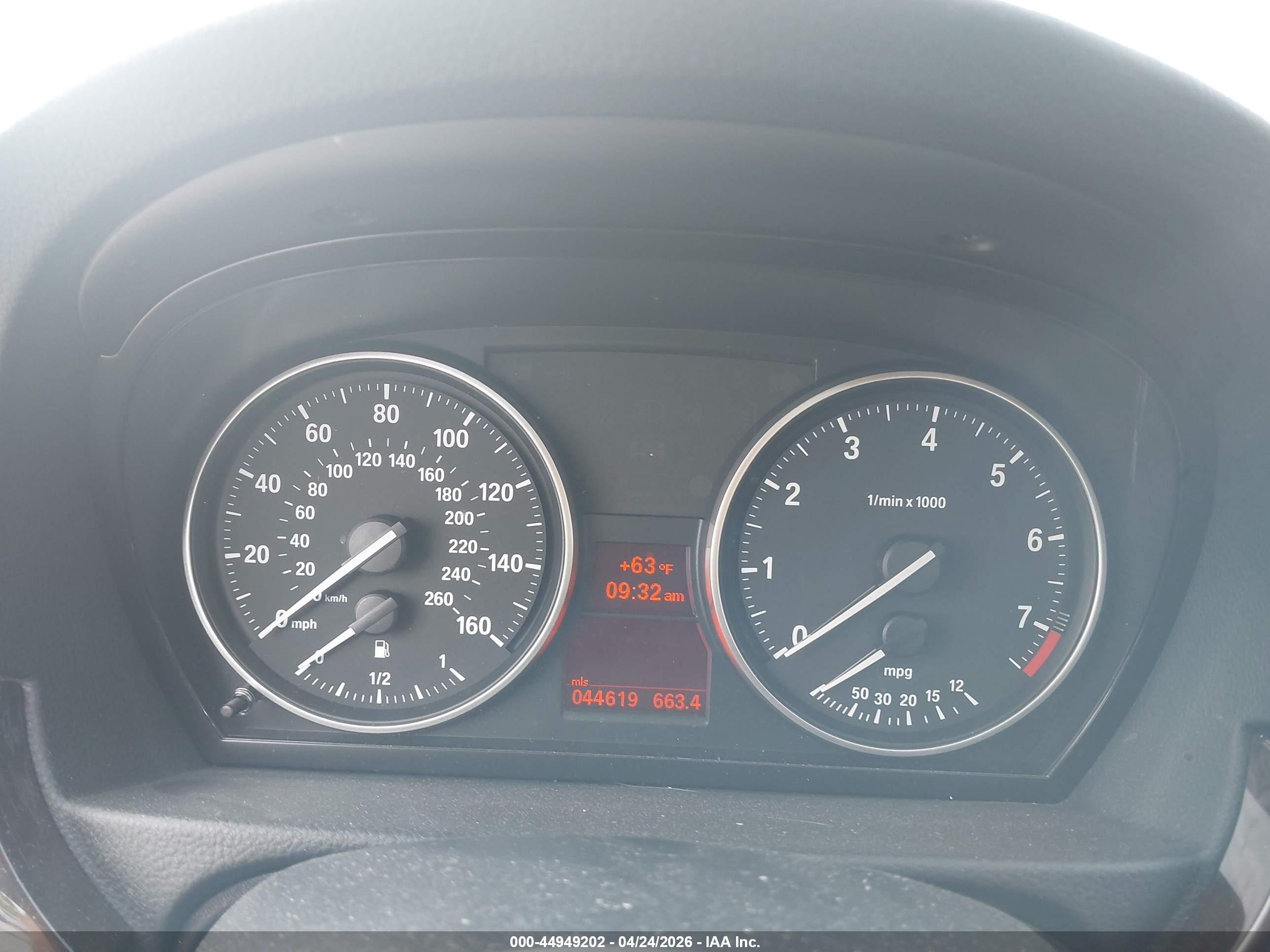 BMW 328I image 7